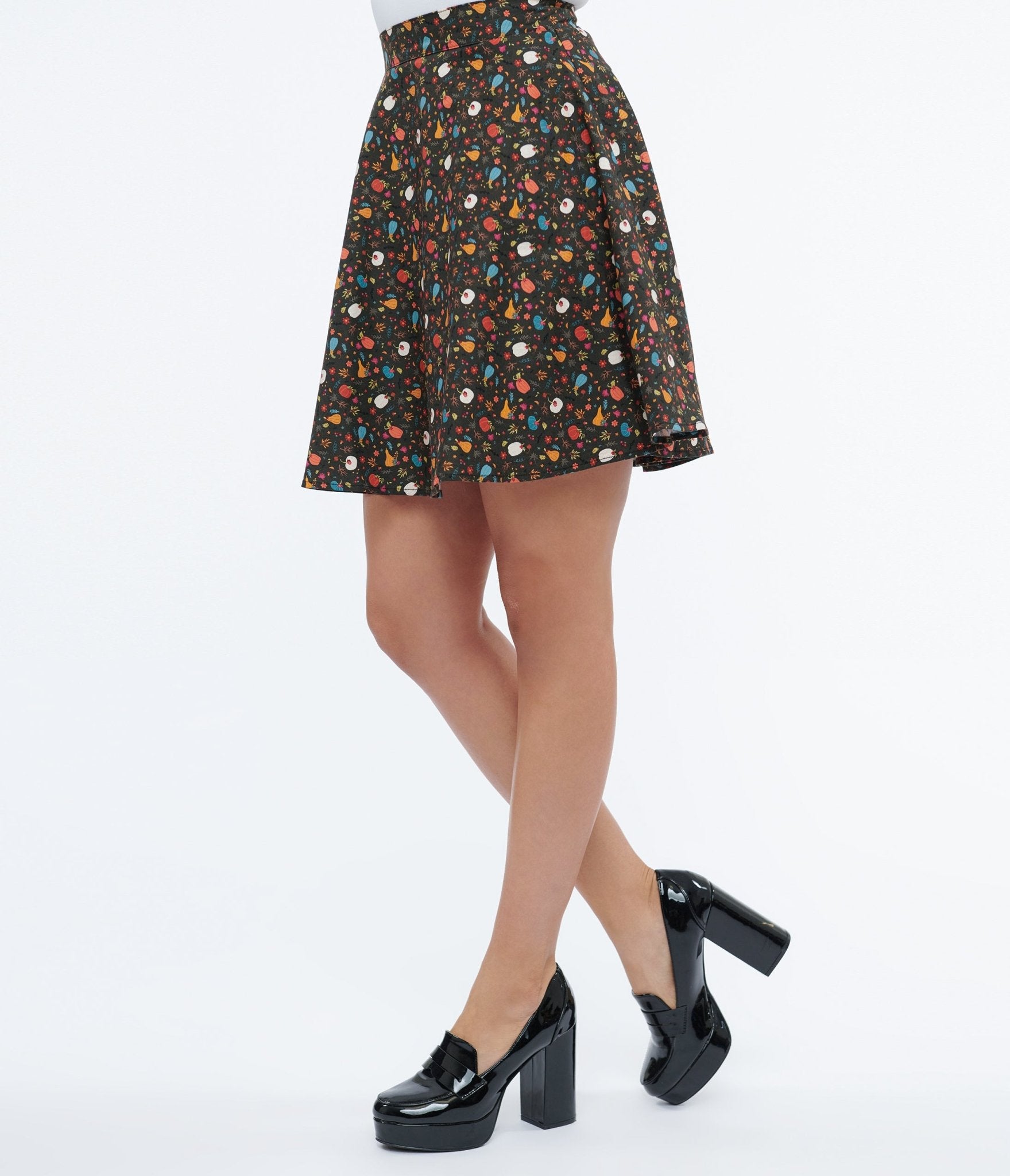 Vintage 1950s Black Pumpkin Print Skater Skirt - Retro Swing Skirt for Women, Halloween Costume, Rockabilly Outfit, Pinup Fashion & Fall Party Wear