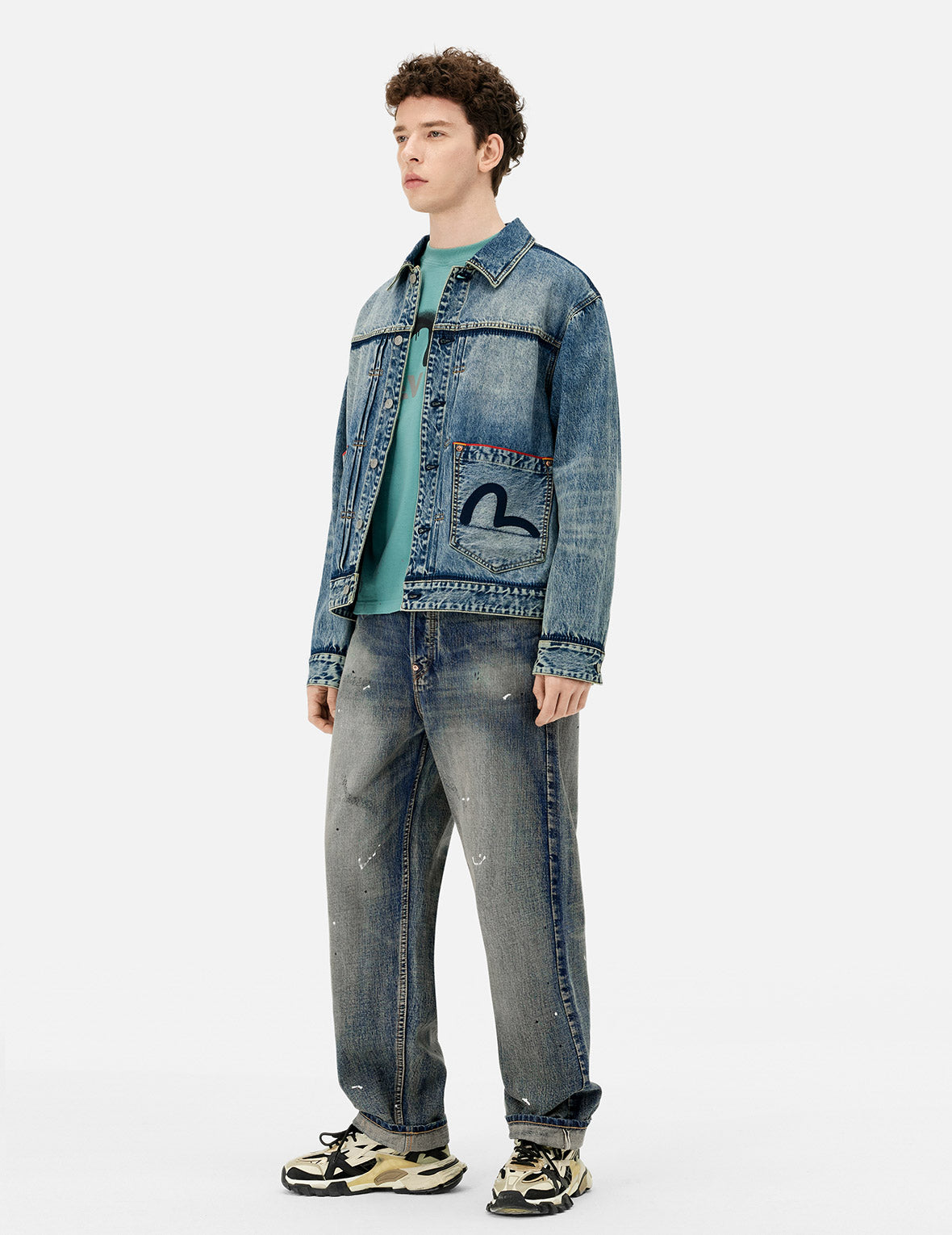 Vintage Washed Seagull Appliqué Embroidery Relaxed Fit Denim Jacket for Women - Casual Streetwear, Spring Fall Layering, Boho Chic Outfits