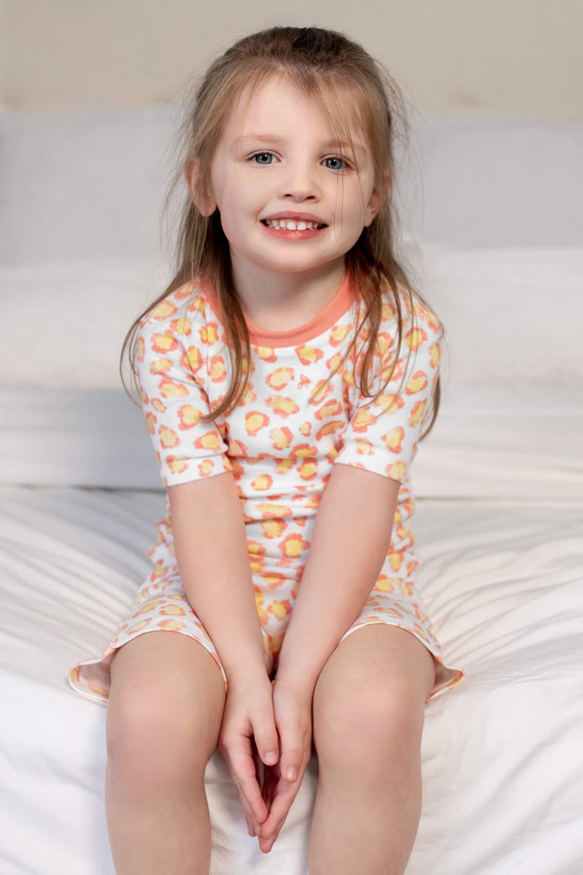 Burt's Bees Colorful Cheetah Girls Pajama Set - Soft Organic Cotton Sleepwear for Kids & Toddlers - Perfect for Bedtime, Sleepovers & Cozy Nights