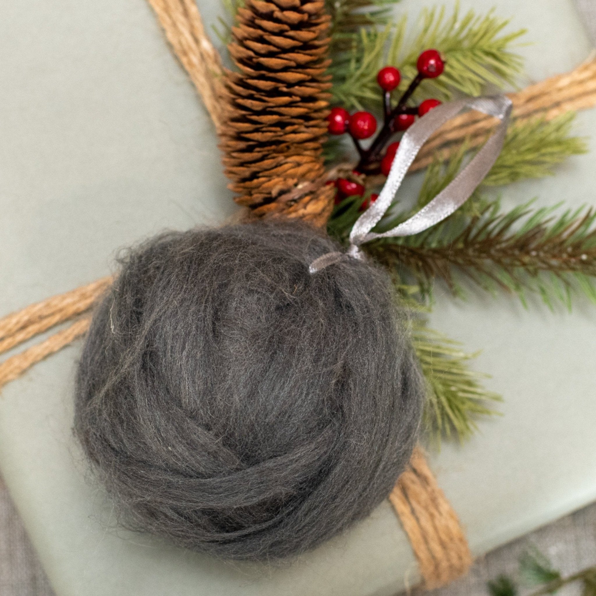 Handmade Cream Homespun Yarn Ball Ornament - DIY Christmas Tree Decorations, Holiday Home Decor, Gift Wrapping Embellishments