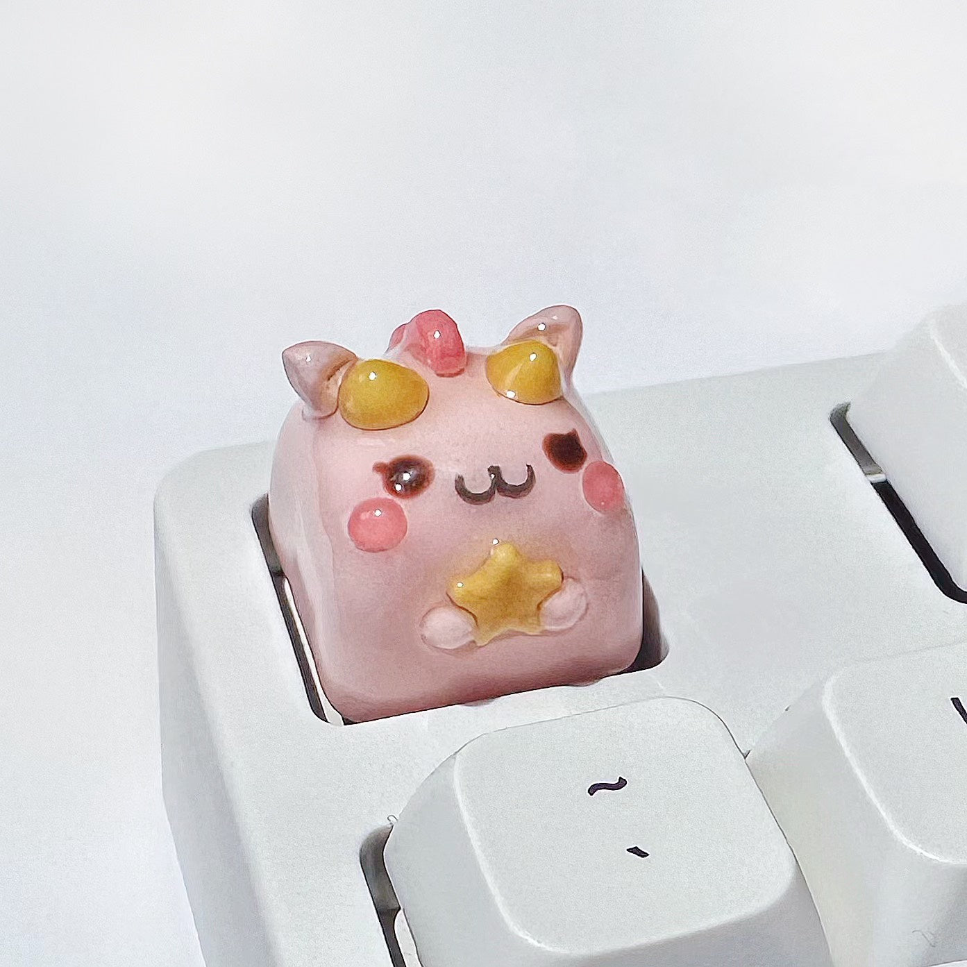 Handmade Resin Clay Keycaps - Custom Stone Plastic Clay Artisan Keycaps for Mechanical Keyboards | Personalized Keyboard Decor & Gaming Accessories | Perfect for Typing Enthusiasts & PC Gamers