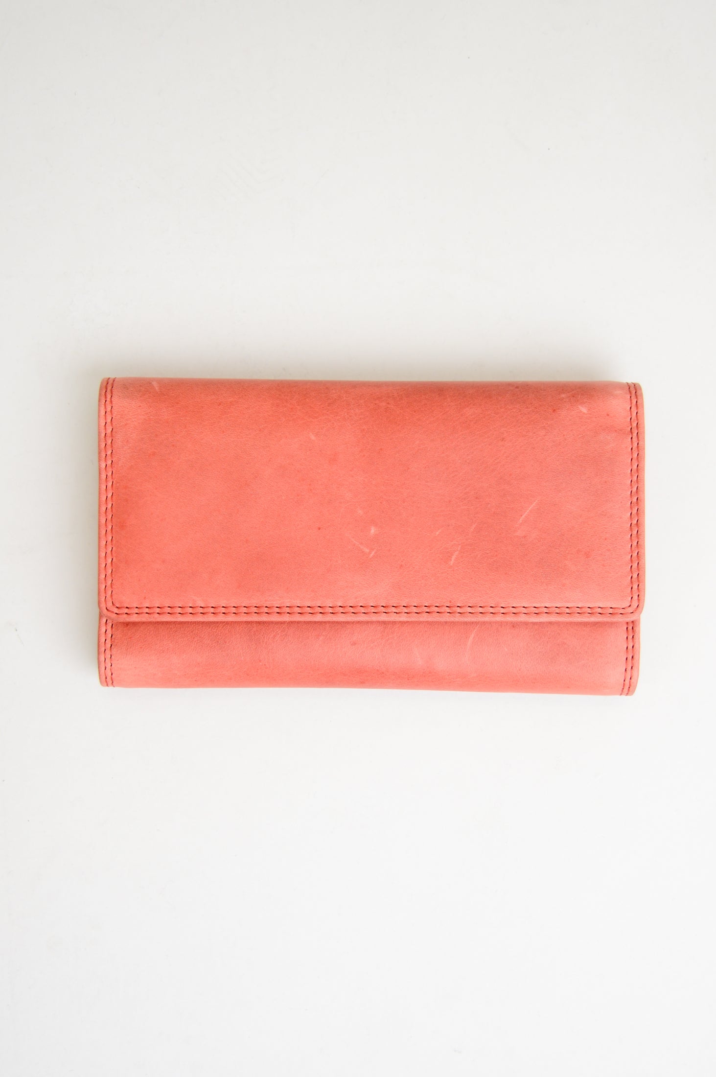 Adrian Klis 105 Women's Leather Wallet Light Red - Slim RFID Blocking Bifold Wallet for Everyday Use & Travel