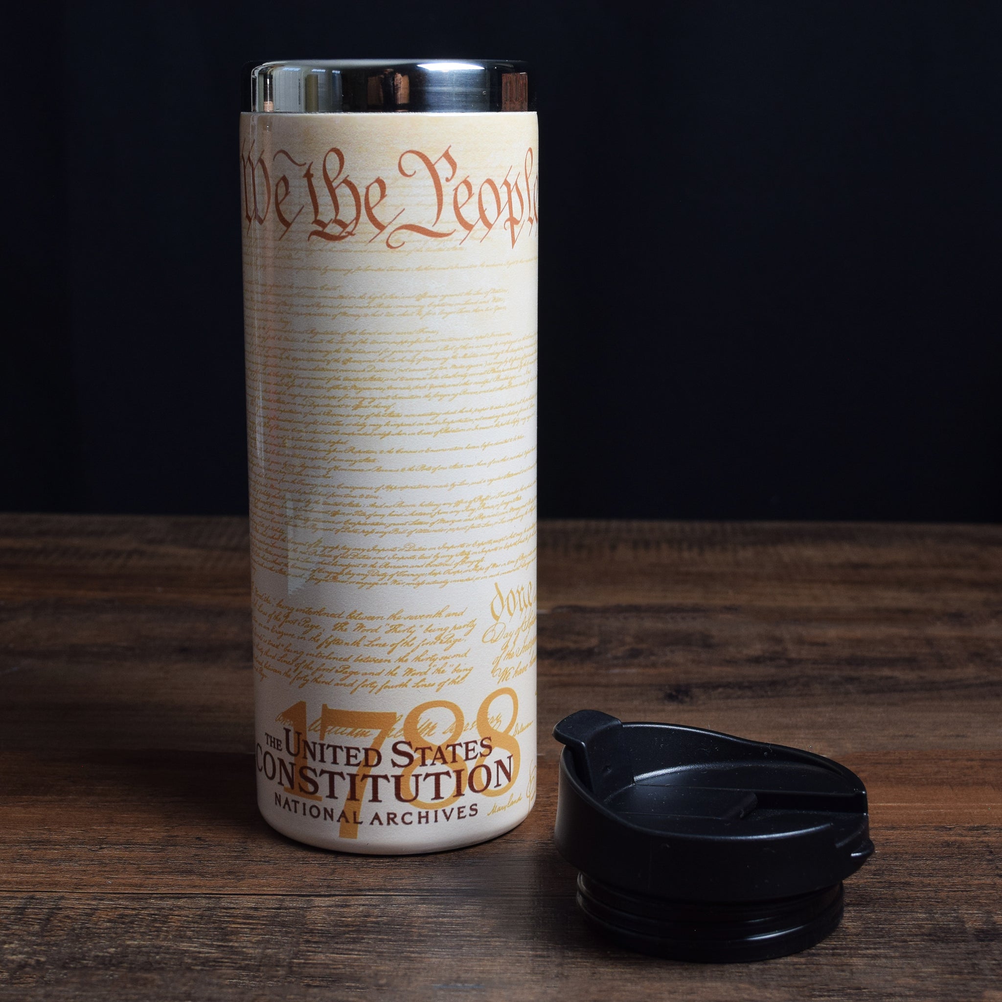 USA Themed Travel Mug - Insulated Stainless Steel Coffee Cup with US Constitution Print - Perfect for Commuting, Office & Outdoor Adventures