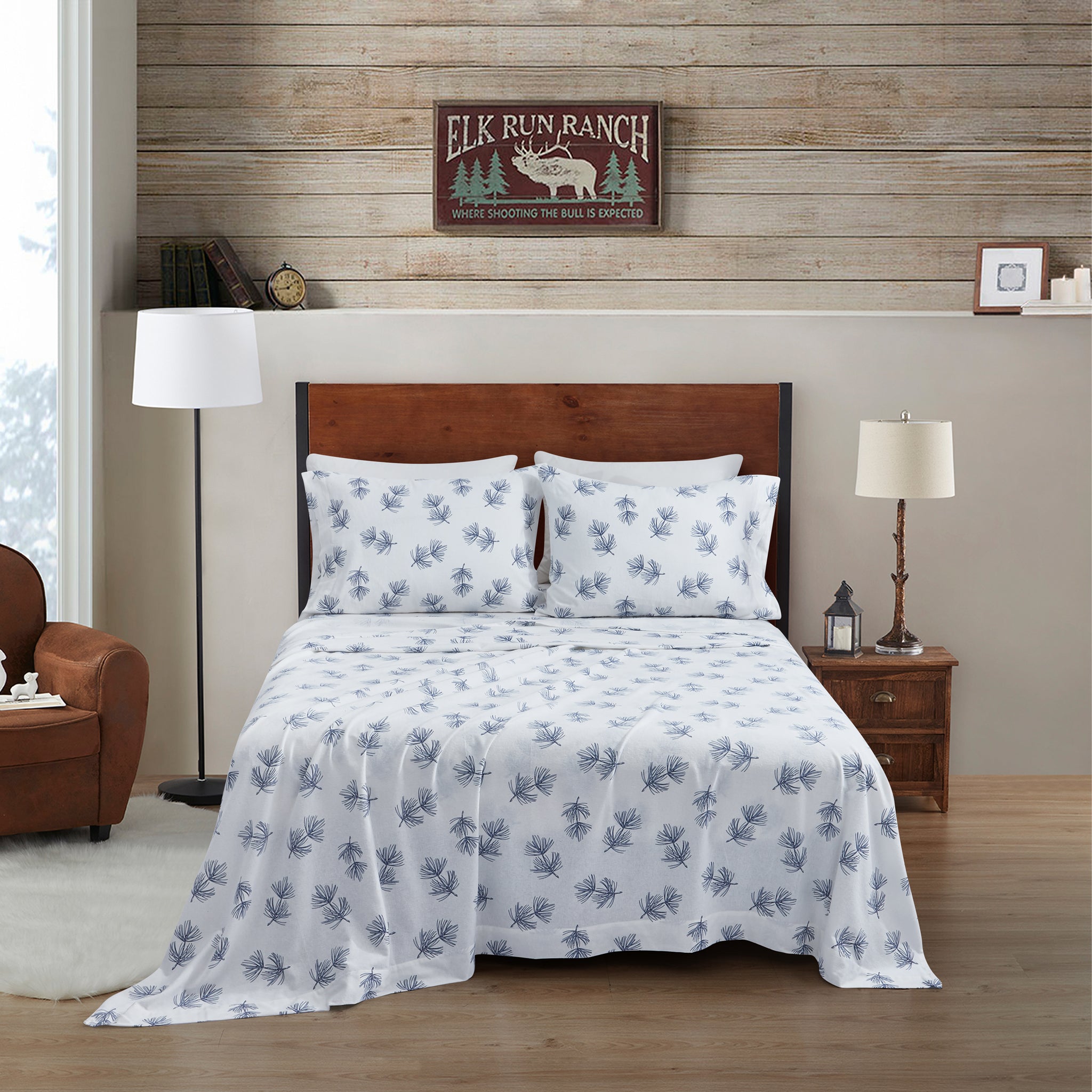 Cozy Flannel Printed Pine Needles Sheet Set - Soft & Warm Bedding for Winter - Perfect for Cold Nights, Cabin Retreats & Holiday Decor