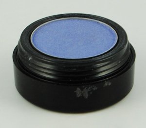 Pearl Eye Shadow in Violet - Long-Lasting Shimmer Makeup for Party & Evening Looks | Vegan & Cruelty-Free