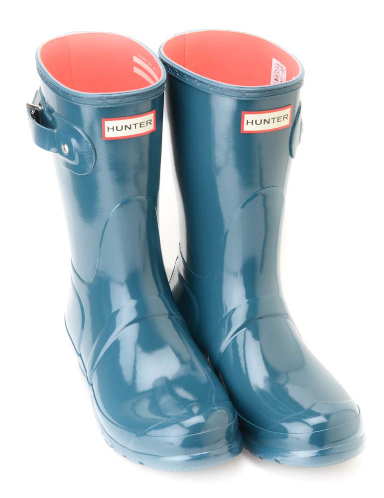 HUNTER Women's Original Short Gloss Rain Boots - Waterproof Galvanized Rubber Boots for Women - Perfect for Gardening, Hiking & Outdoor Adventures