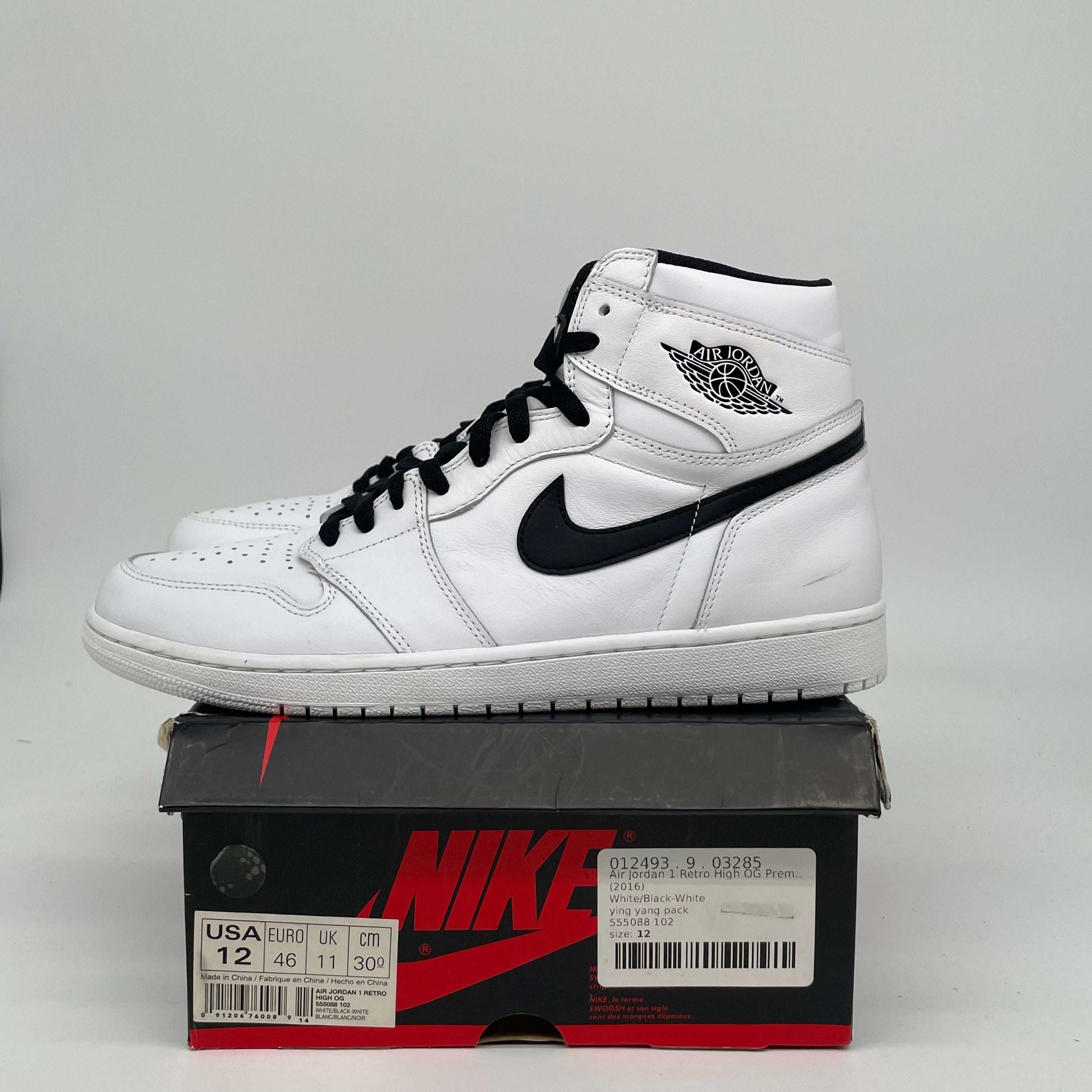 Air Jordan 1 Yin Yang White Men's Basketball Shoes Size 12 (555088-102) - Retro Style Sneakers for Casual Wear & Street Fashion