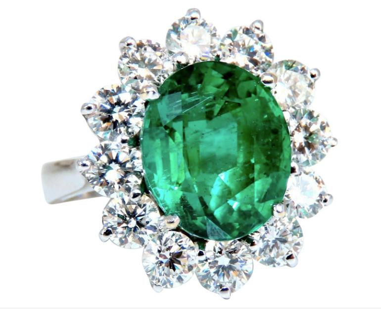 GIA Certified 4.40ct Natural Green Emerald Diamond Ring 18K Gold Halo Engagement Ring for Women - Perfect for Weddings, Anniversaries & Special Occasions