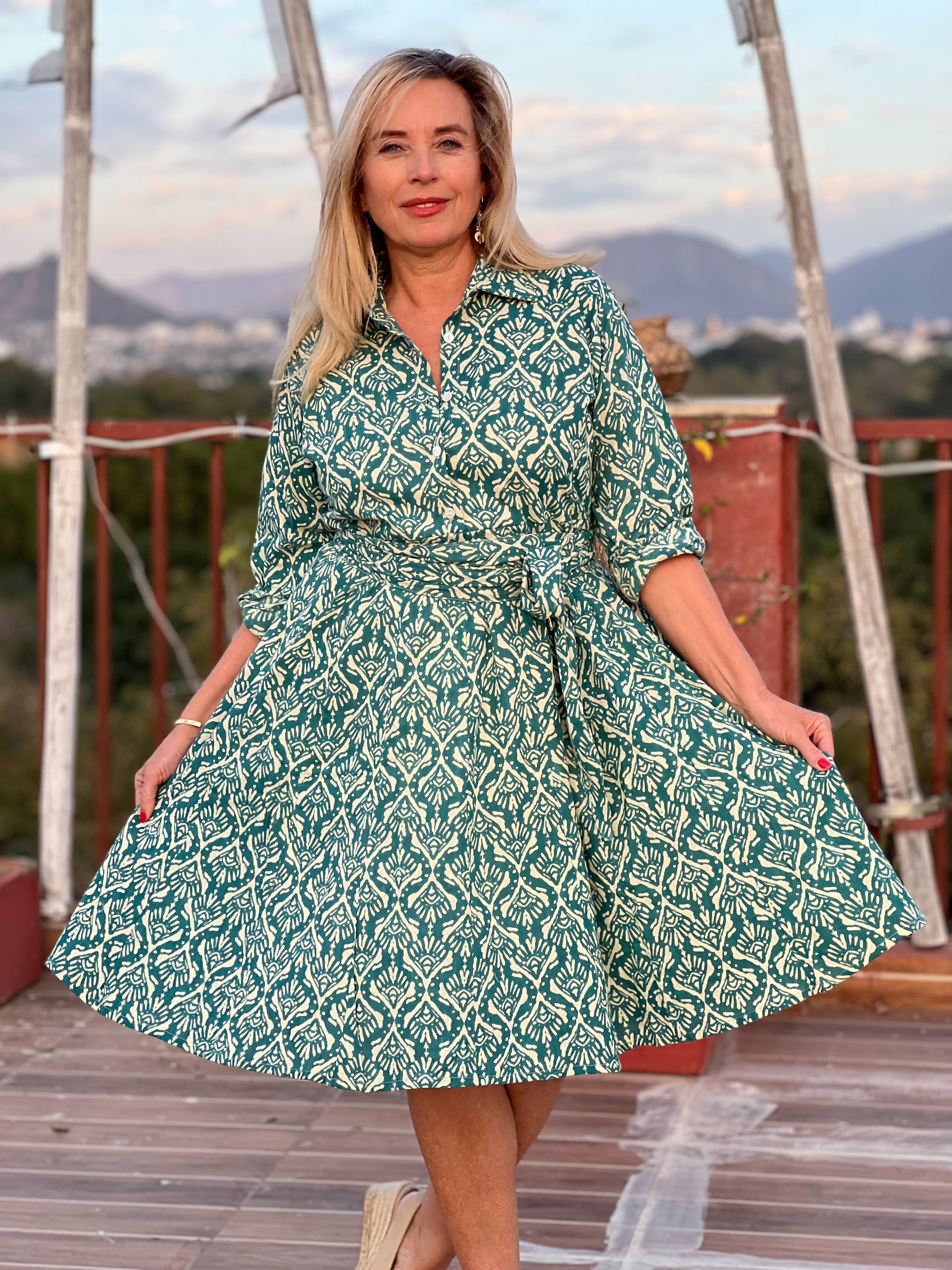 Marylin Linen Dress in Blue - Breathable & Stylish Summer Outfit for Beach, Vacation & Casual Wear