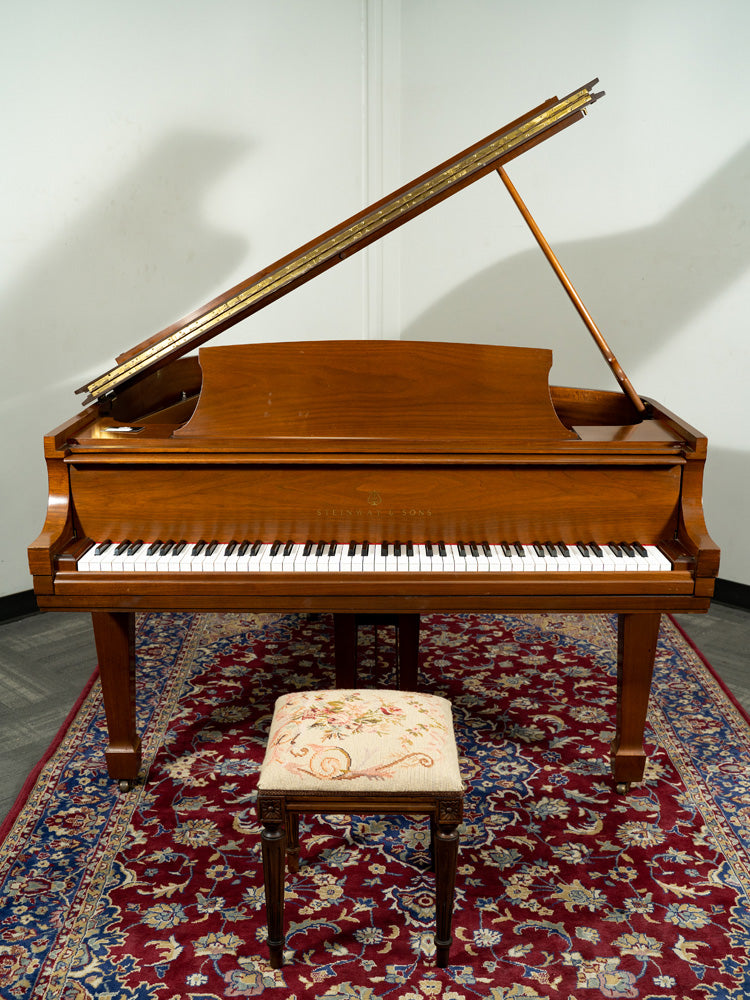 Vintage 1990 Steinway Model M 5'7