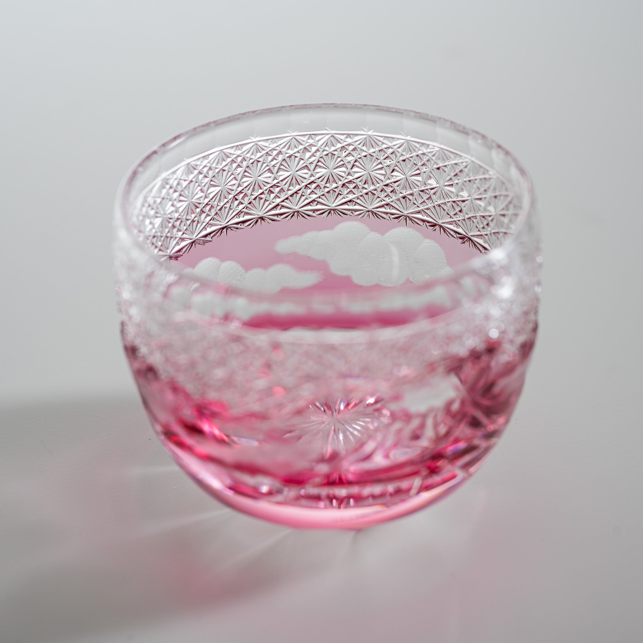 Premium Yamada Crystal Glass Sake Cups with Mt. Fuji Design - Elegant Red Japanese Drinking Cups for Sake, Wine & Cocktails - Perfect for Dining, Gifts & Asian-Themed Parties