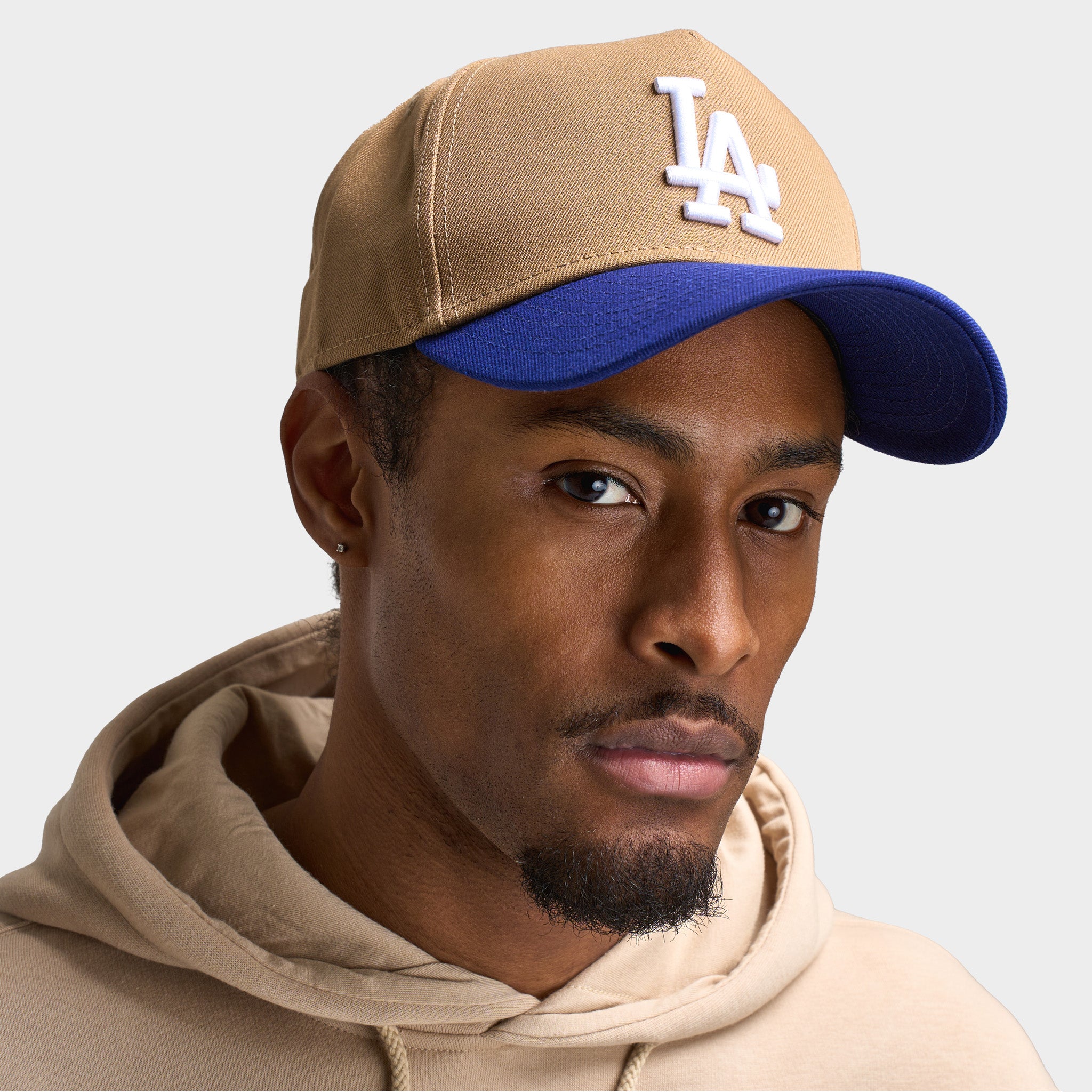 New Era Los Angeles Dodgers 9FORTY AF Adjustable Snapback Cap - Khaki/Navy - Official MLB Baseball Hat for Men & Women - Perfect for Games, Streetwear & Sports Fans