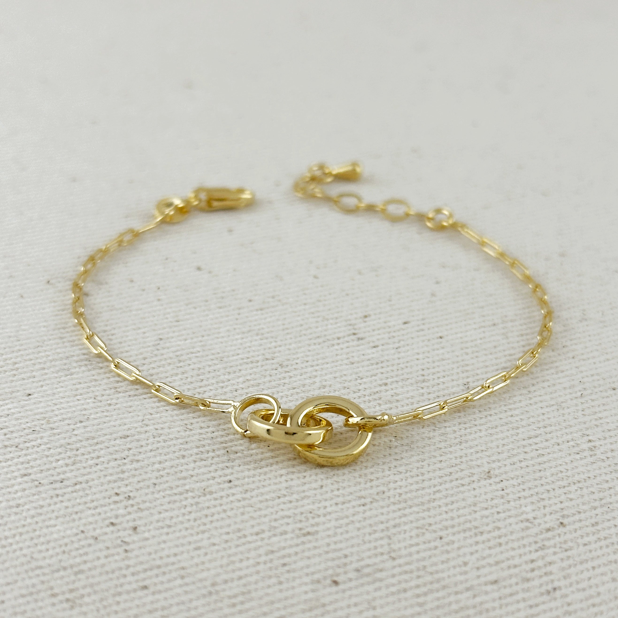 18K Gold Filled Link Bracelet for Women - Elegant Layering Jewelry for Everyday Wear, Gift Giving & Special Occasions