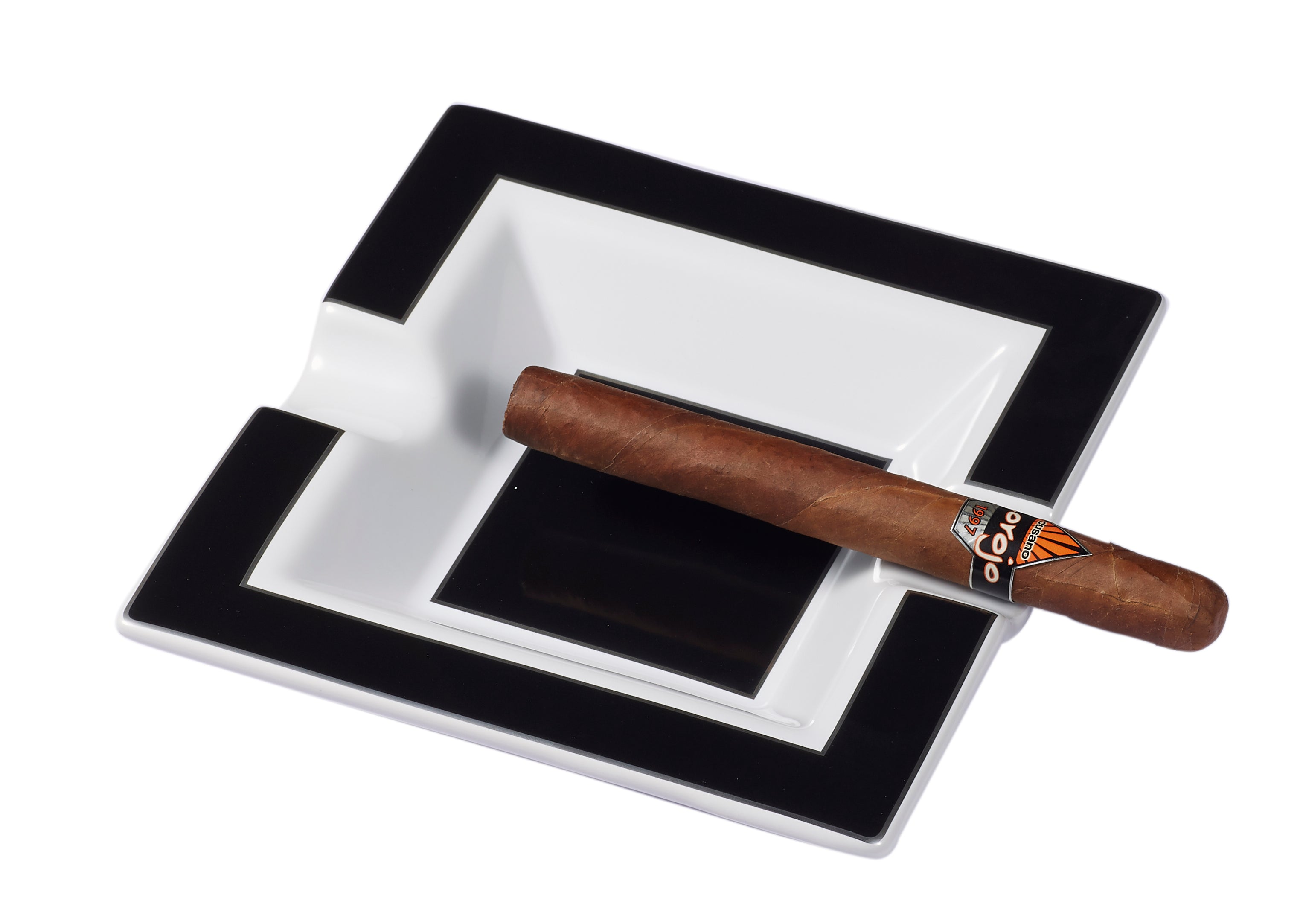 Visol Miami Ceramic Ashtray - Premium Black & White Design for Cigarettes & Cigars | Perfect for Home, Office, Outdoor Use & Gift Giving