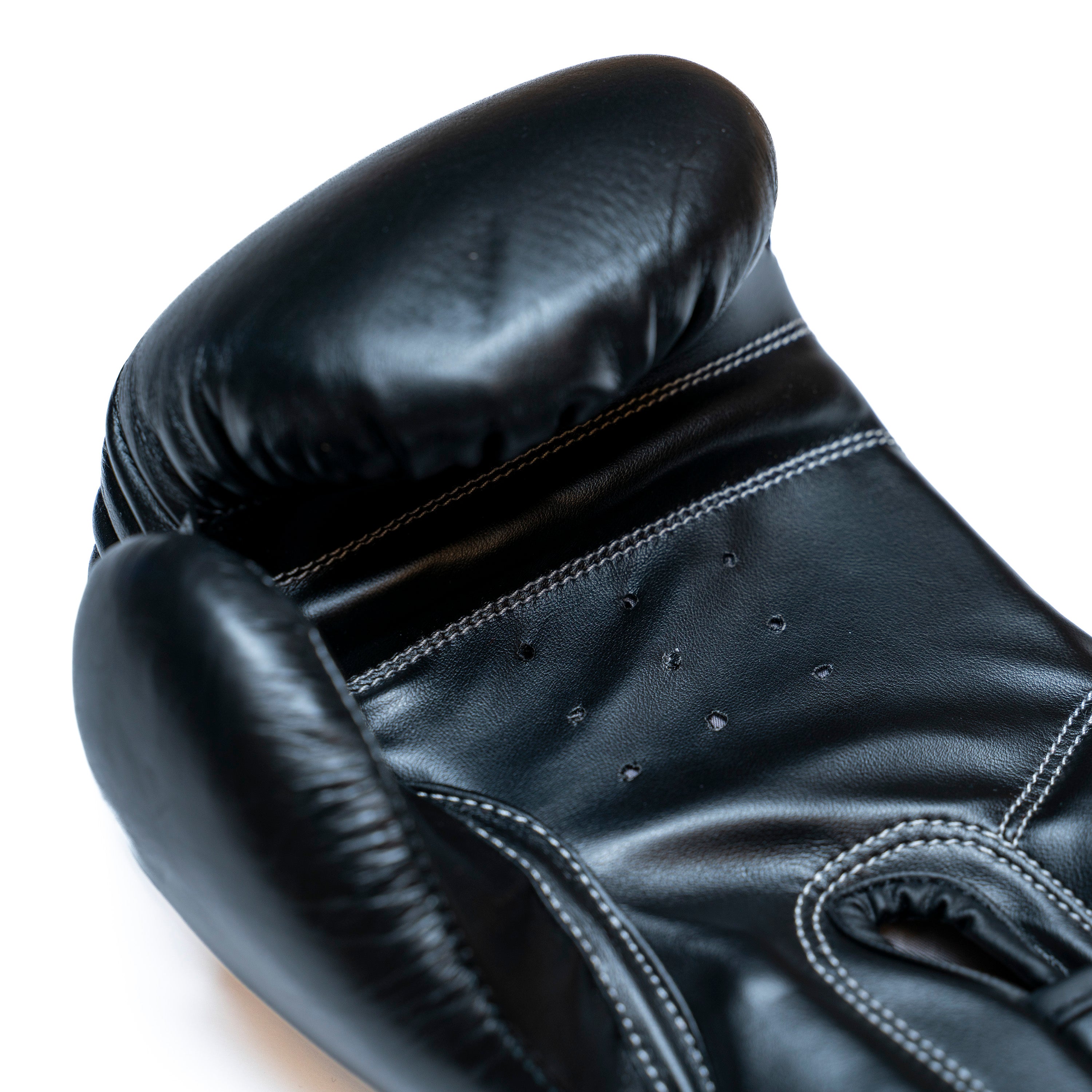 Reebok Bag Glove - Premium Boxing Training Gloves for Punching Bag Workouts | Ideal for Boxing, MMA, and Fitness Training
