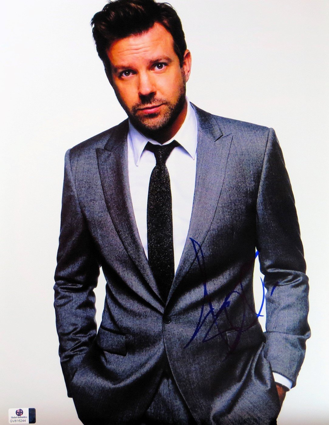 Jason Sudeikis Autographed 11x14 Photo - Signed Memorabilia in Sharp Gray Suit - COA Included - Perfect for Collectors, Fans & Home Decor