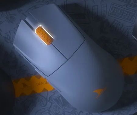 Darmoshark M3 S Varun 2.4GHz Wireless Gaming Mouse with 2000Hz Polling Rate - Lightweight Ergonomic Design for PC Gaming - Perfect for FPS, MOBA, and Esports (Grey)