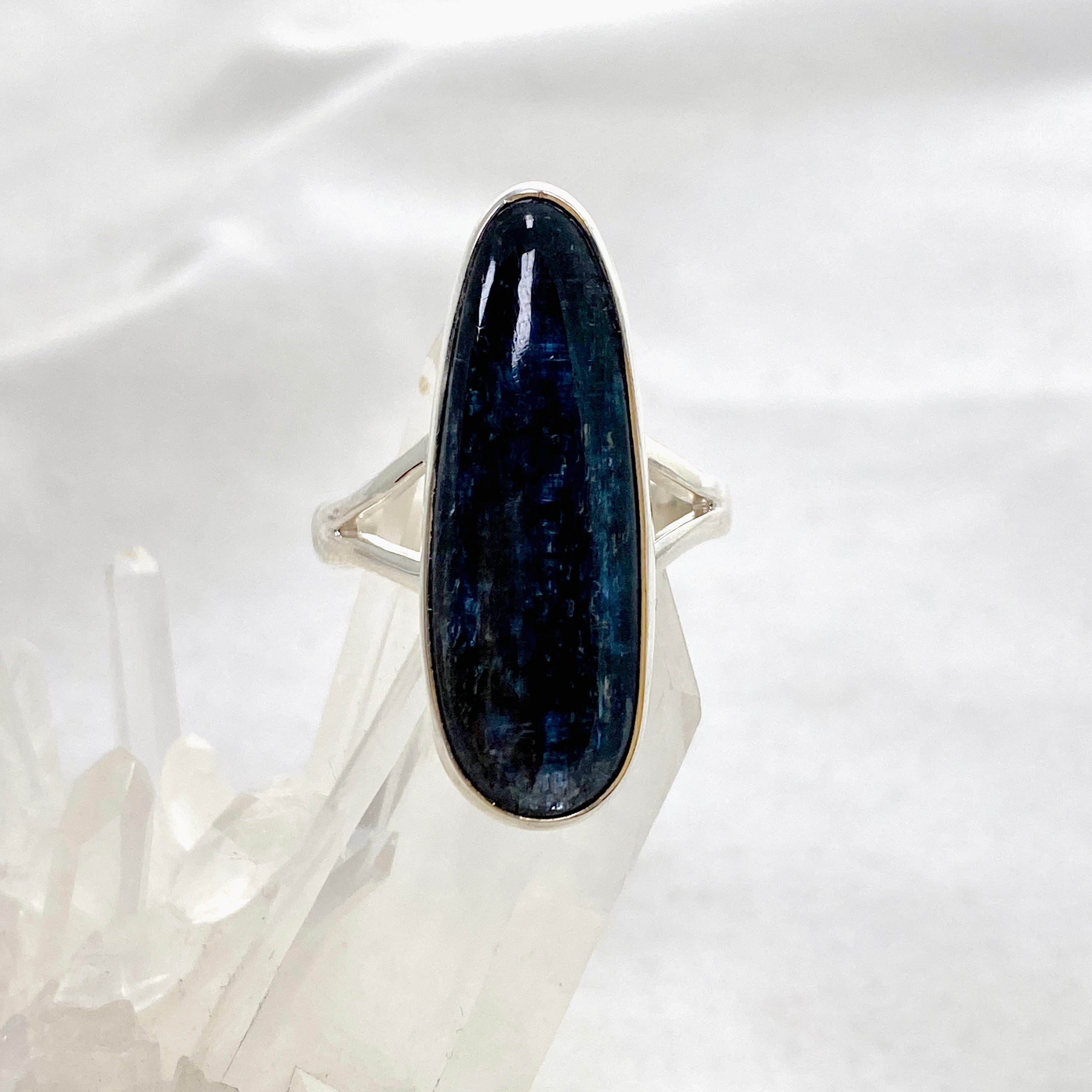 Blue Kyanite Teardrop Cabochon Split Band Ring - Size 9.5 - KRGJ3282 - Perfect for Boho Jewelry & Spiritual Healing Gifts