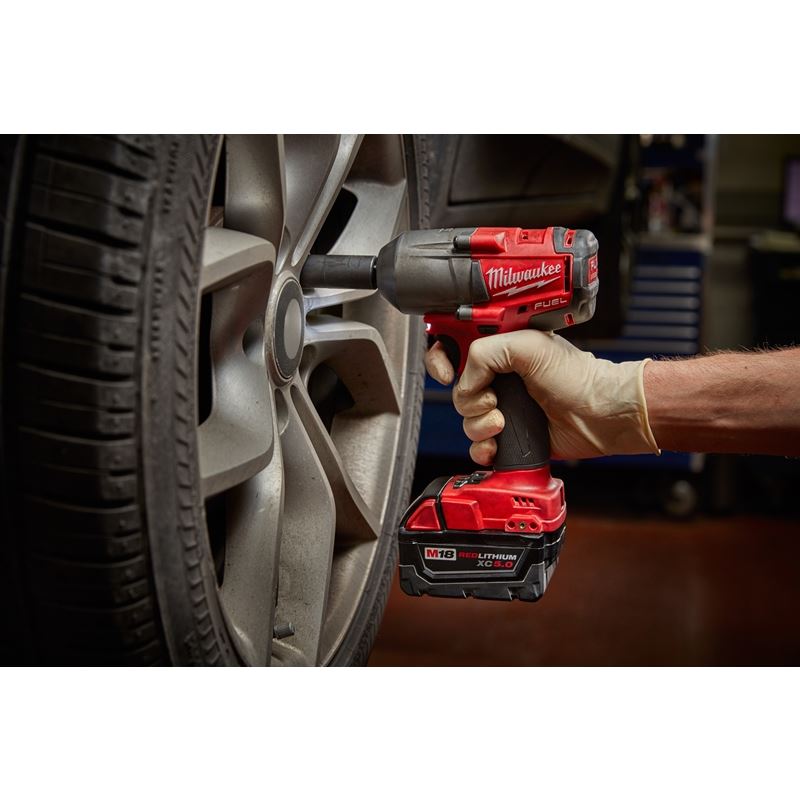 M18 FUEL 18V Brushless Cordless 1/2