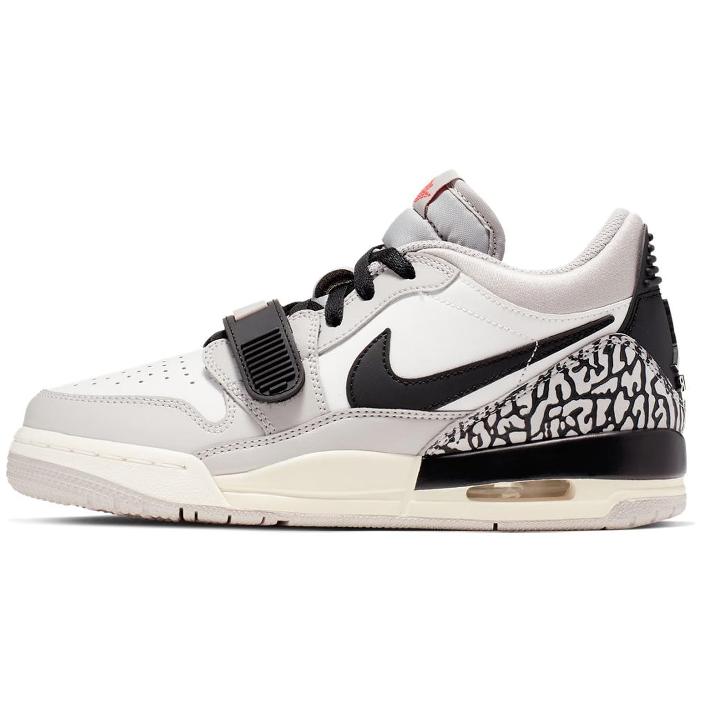 Nike Men's Running Shoes - Lightweight Athletic Sneakers for Fitness & Training - Size 5.5 AU - Perfect for Gym Workouts, Jogging & Casual Wear