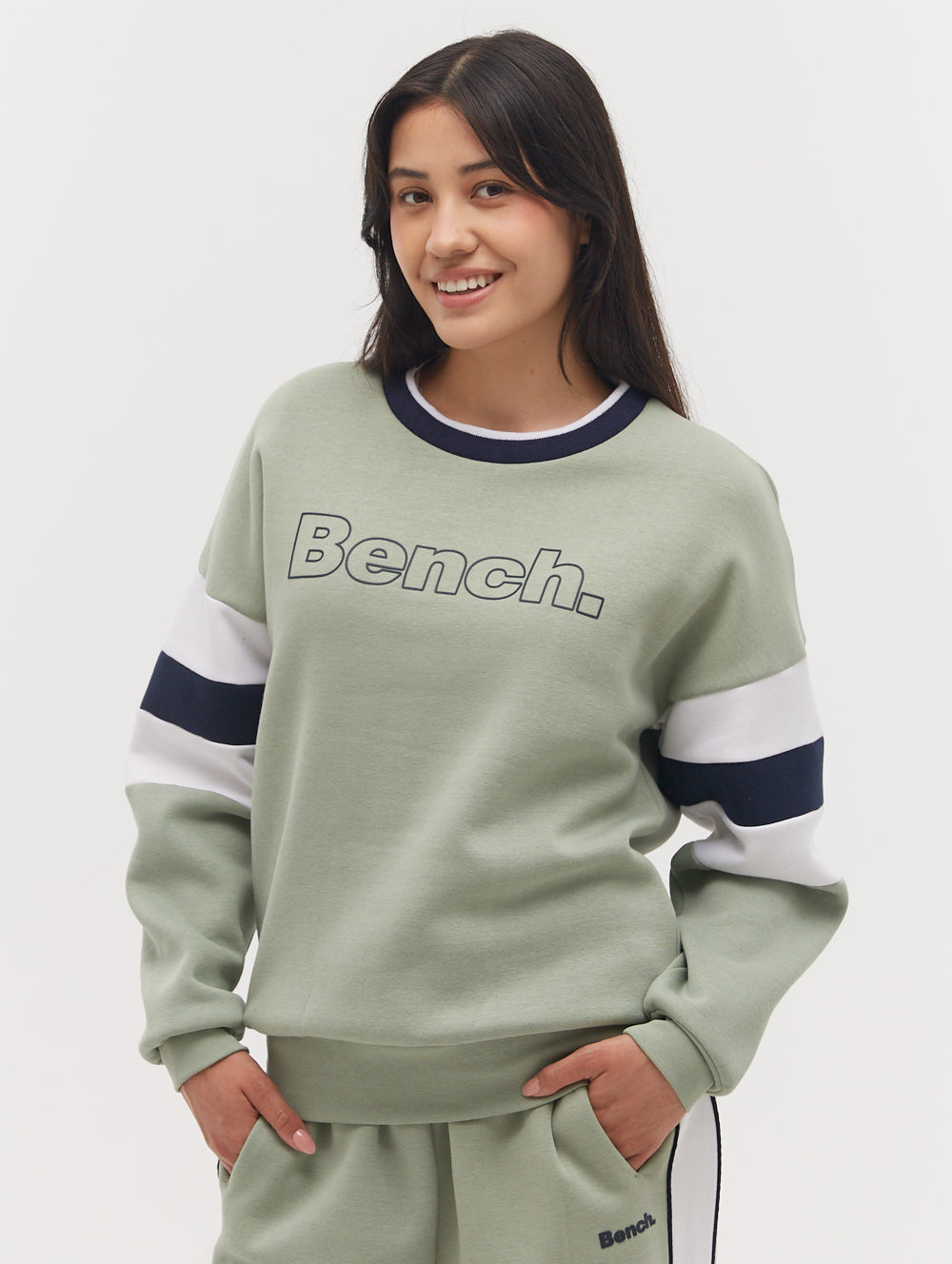 Hendra Stripe Sleeve Crew Neck Sweatshirt for Women | Casual Comfort Pullover | Perfect for Everyday Wear, Lounging & Weekend Outfits