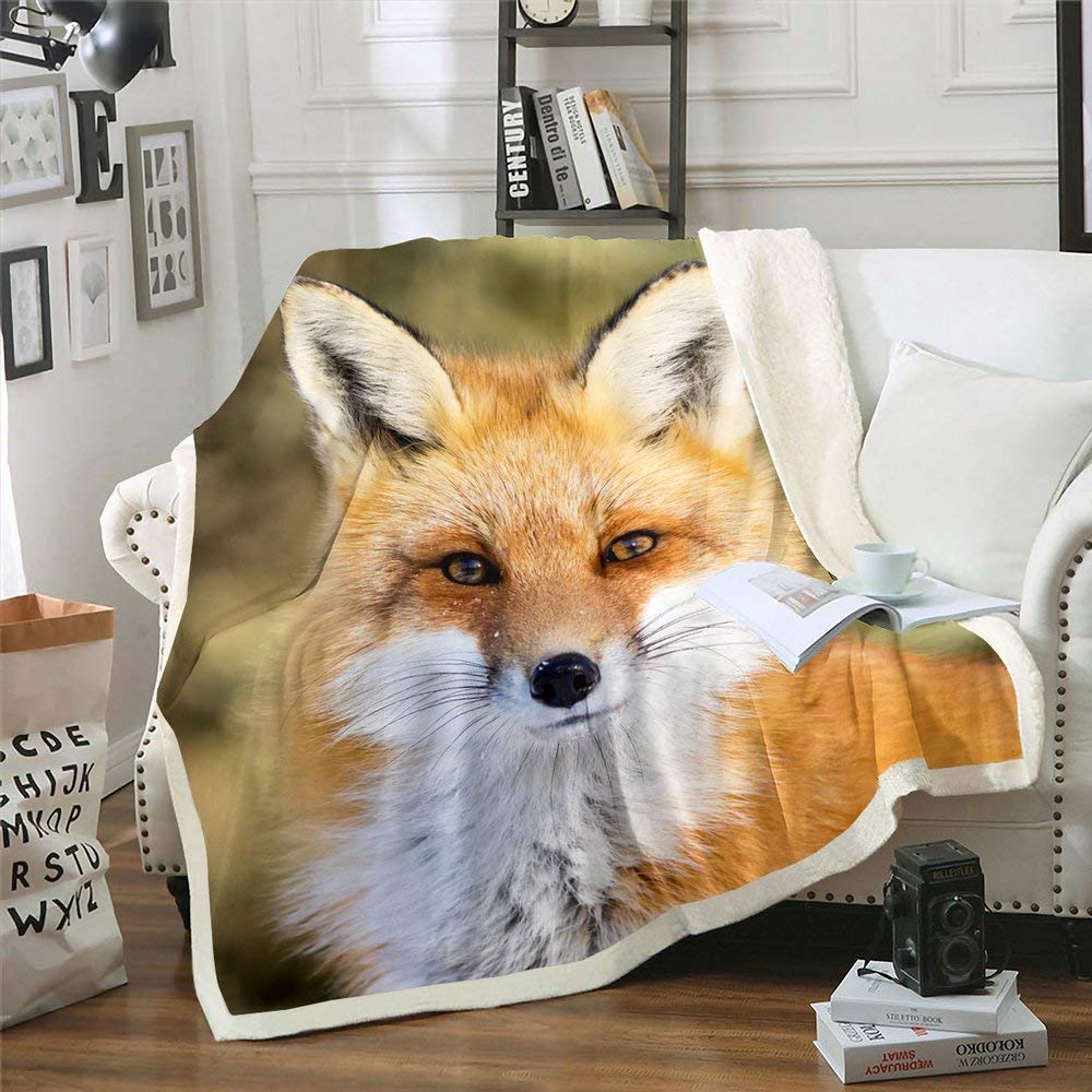 Cozy Brown Fox Sherpa Throw Blanket - Super Soft Flannel Blanket for Couch, Sofa & Bed - 90x90 Inch Queen Size Animal Print Blanket - Perfect for Living Room, Nursery Decor & Winter Snuggling