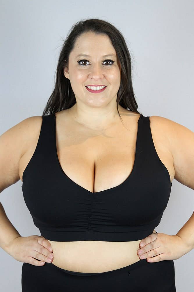 Matte Black Sweet Scoop Plus Size Sports Bra - High Support Workout Bra for Women, Yoga, Running & Gym - Comfortable Breathable Activewear