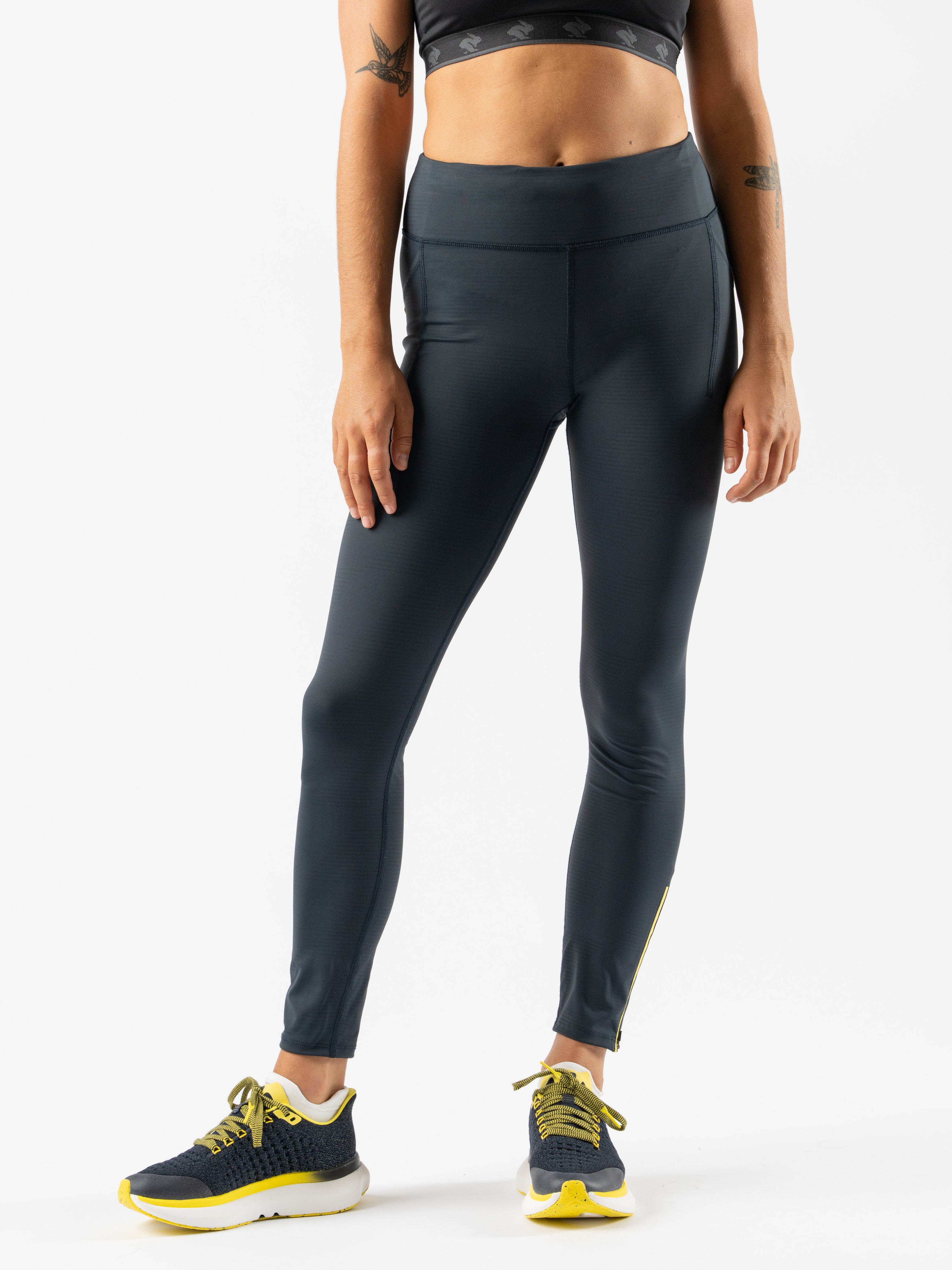 High-Performance Low Light Speed Tights for Running & Workouts - Breathable Compression Leggings for Women & Men - Ideal for Night Jogging, Gym Training & Outdoor Activities