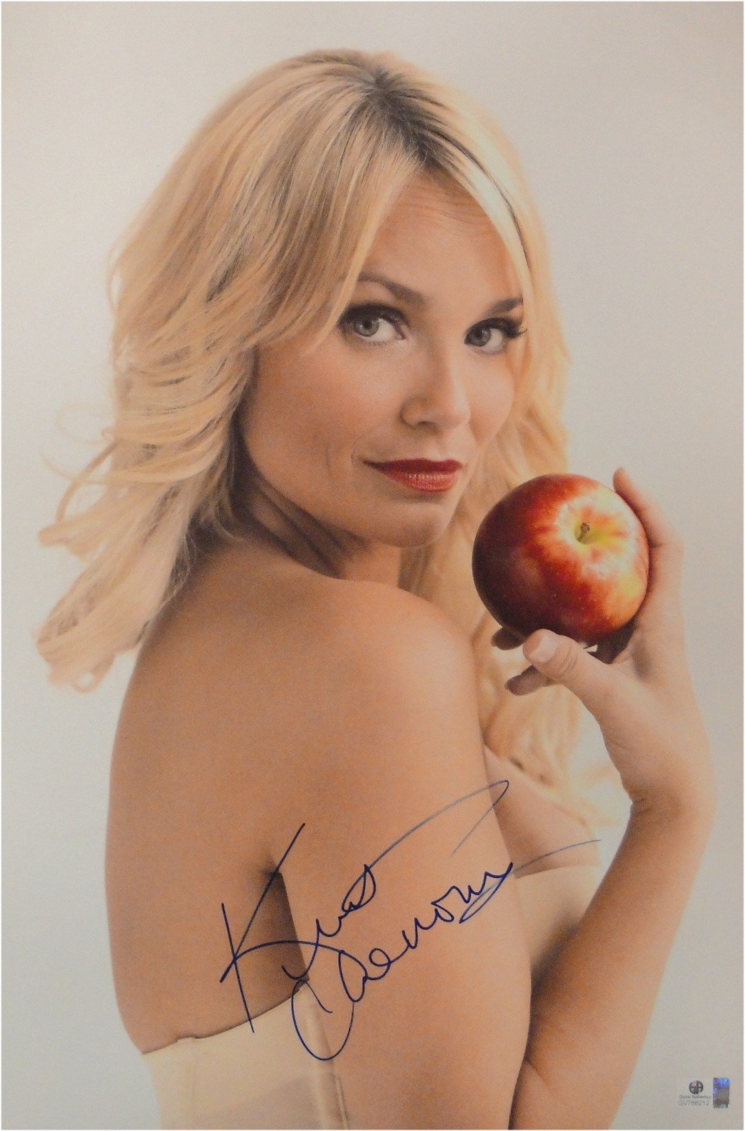 Kristin Chenoweth Autographed 13x19 Photo - Hand Signed Collectible Memorabilia for Fans & Decor | Perfect for Home Display, Theater Room, or Gift Giving
