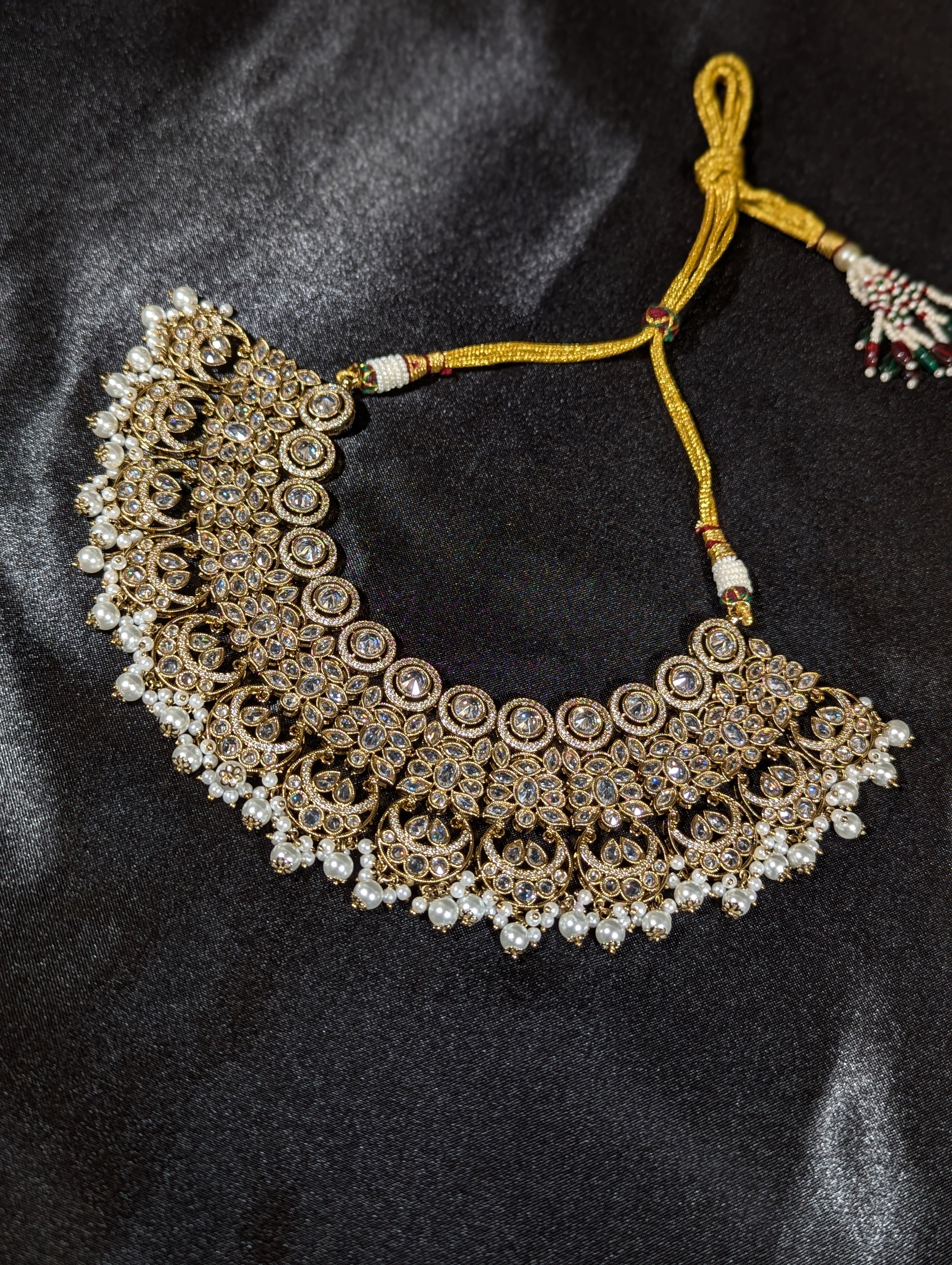Mahika Polki Semi Bridal Set - Traditional Indian Jewelry for Weddings & Festive Occasions | Handmade Kundan Necklace & Earrings Set for Women | Perfect for Bridal, Party & Cultural Events