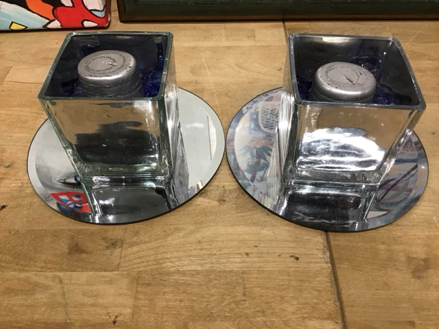 Elegant Pair of Mirrored Tea Light Holders - Set of 2 for Romantic Dinner, Wedding Decor & Home Ambiance