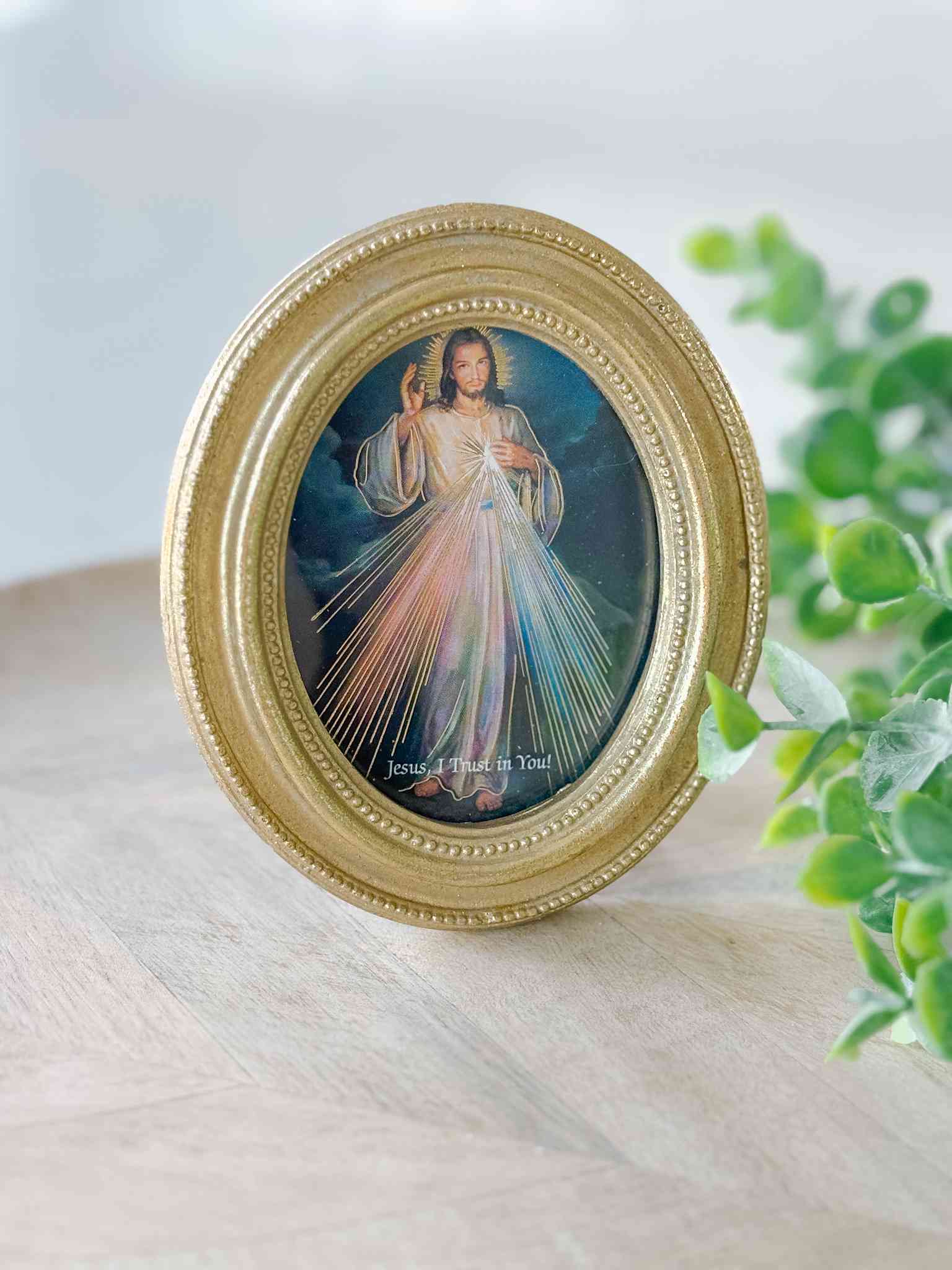 Divine Mercy Framed Picture - Small Size Religious Wall Art for Home, Church & Prayer Room Decor - Perfect for Gifts & Spiritual Inspiration