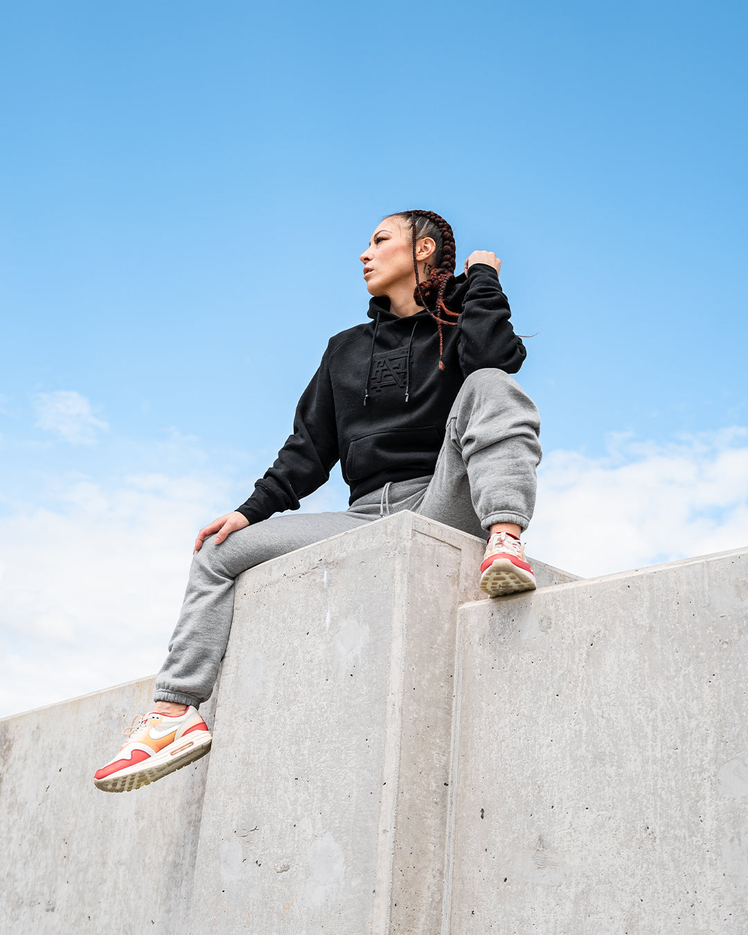Stylish Black Embossed Pullover Sweatshirt for Men & Women - Perfect for Casual Wear, Outdoors, and Layering
