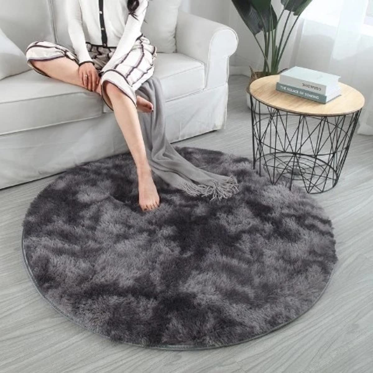 Tie Dye Round Rug 4'x4' - Fluffy Shaggy Gradient Circle Carpet for Bedroom, Living Room - Soft Plush Home Decor Rug for Kids & Adults - Black - Perfect for Boho Style Decor, Nursery, Dorm Room & Cozy Spaces