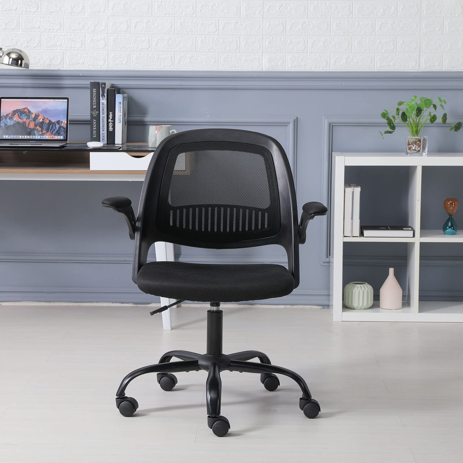 Ergonomic Mesh Office Chair - YUNDING Comfortable Computer Desk Chair with Adjustable Height & Swivel for Home, Student, and Long Sitting - Perfect for Work, Study, and Gaming (Black)