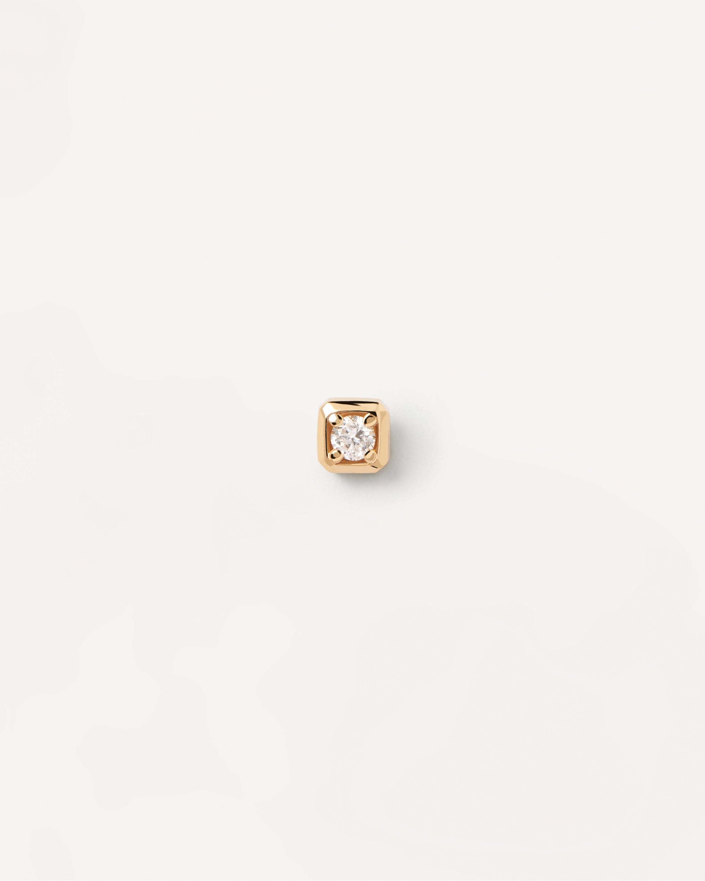 Exquisite Diamond & Gold Ava Single Earring - 14K Solid Gold Dainty Stud Earrings for Women - Perfect for Weddings, Parties & Everyday Elegance