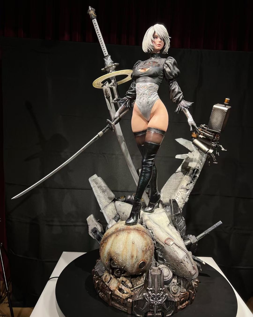 Prime1Studio x Square Enix Licensed Nier:Automata 2B 1/3 Scale Statue - Official Collectible Figure for Anime & Gaming Fans | Perfect for Display in Home Office or Gaming Room
