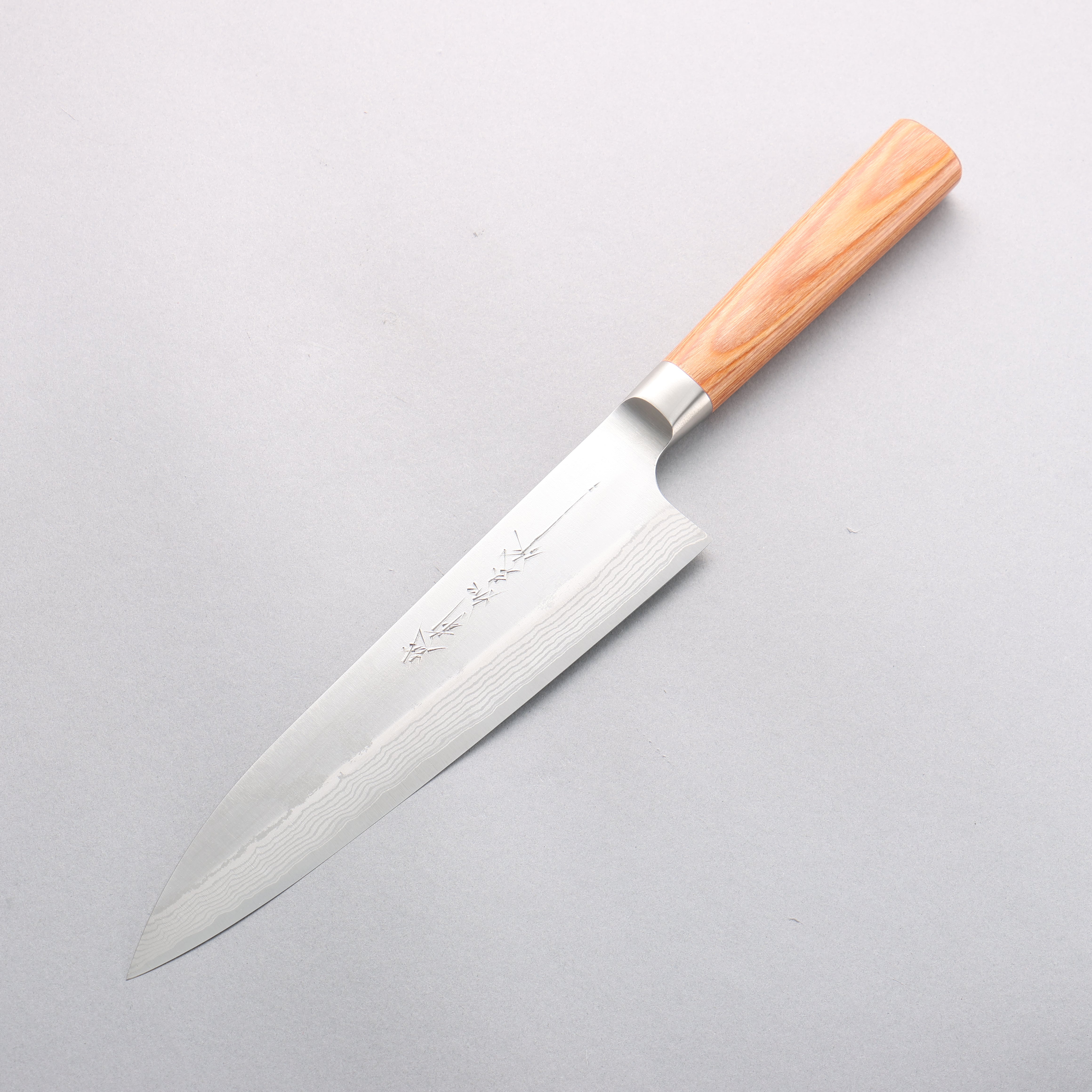 Premium Kamo Hamono VG10 Damascus Gyuto Chef Knife 210mm - Japanese High Carbon Stainless Steel with Brown Pakka Wood Handle - Perfect for Sushi, Meat Cutting & Professional Kitchen Use