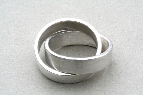 Matte & Polished Russian Wedding Ring for Men & Women - Elegant Tungsten Carbide Band for Couples, Anniversaries & Special Occasions