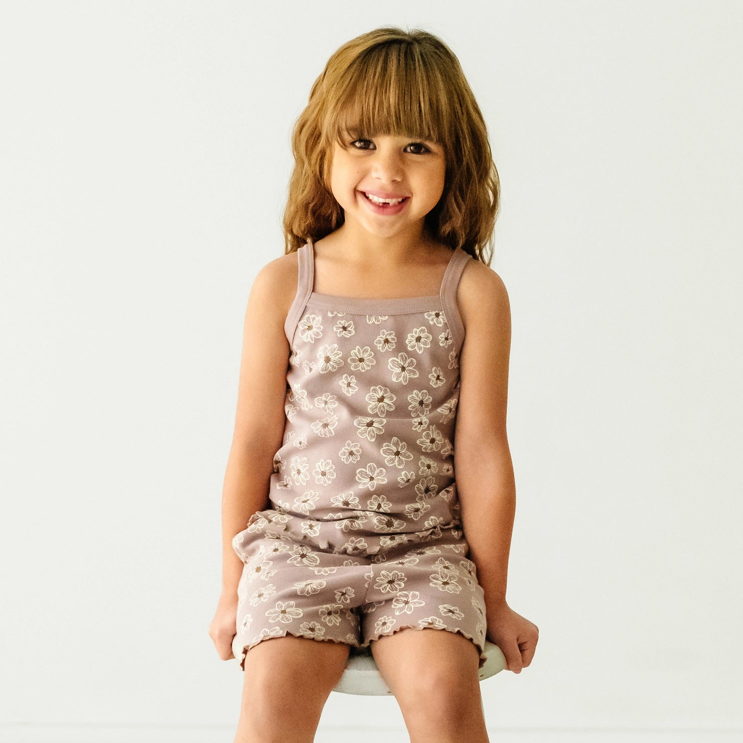 Organic Spaghetti Top & Shorts Set with Daisies Print - Women's Summer Outfit for Beach, Vacation & Casual Wear