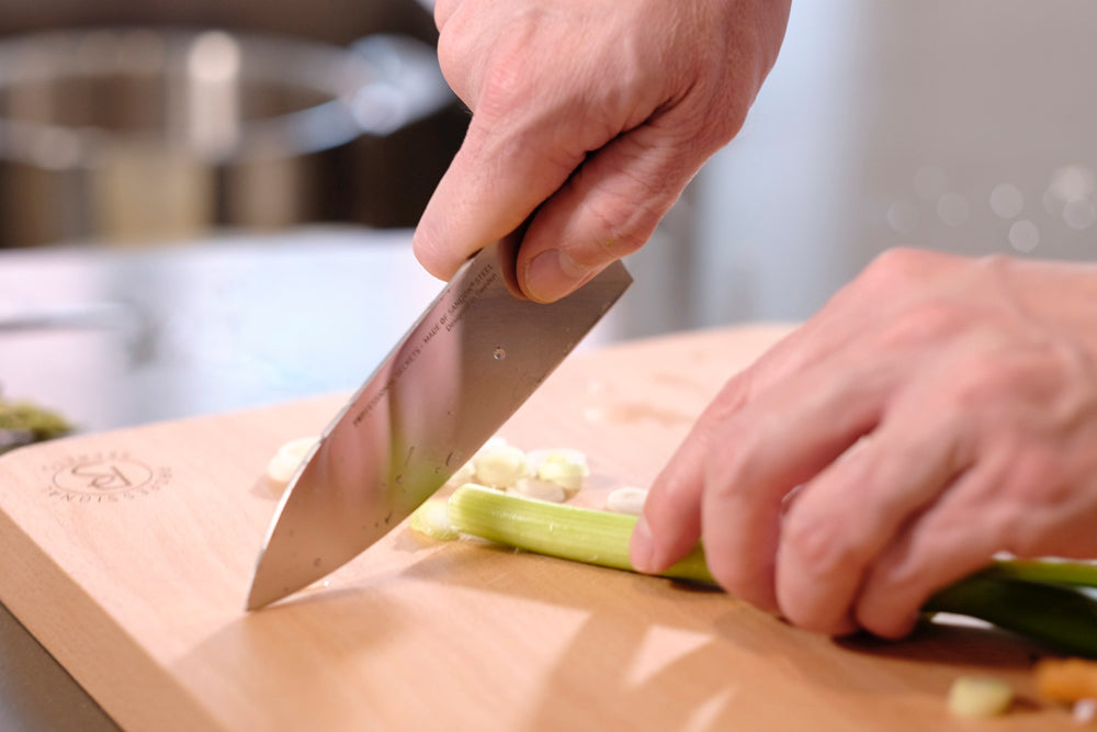 Premium Chef's Small Knife - 3.5 Inch Paring Knife for Precision Cutting, Peeling & Slicing - Perfect for Fruits, Vegetables & Detailed Kitchen Tasks - Ergonomic Handle for Comfort & Control