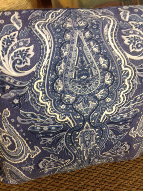Premium 18-Inch Blue & White Printed Pillow - Soft & Comfortable for Bed, Sofa, and Home Decor