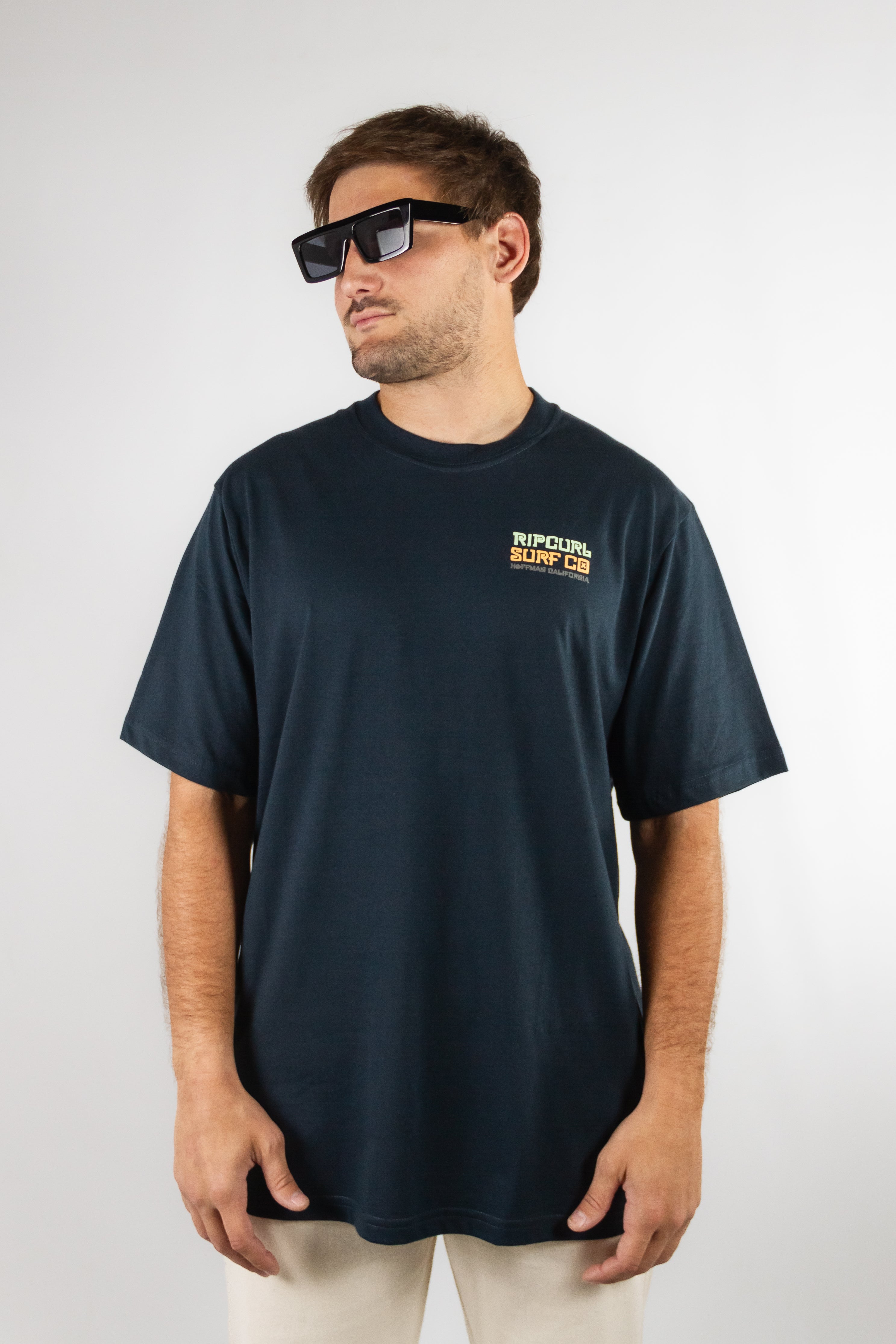 Rip Curl Men's Relaxed Fit T-Shirt - Breathable Cotton Short Sleeve Tee for Surfing, Beach & Casual Wear