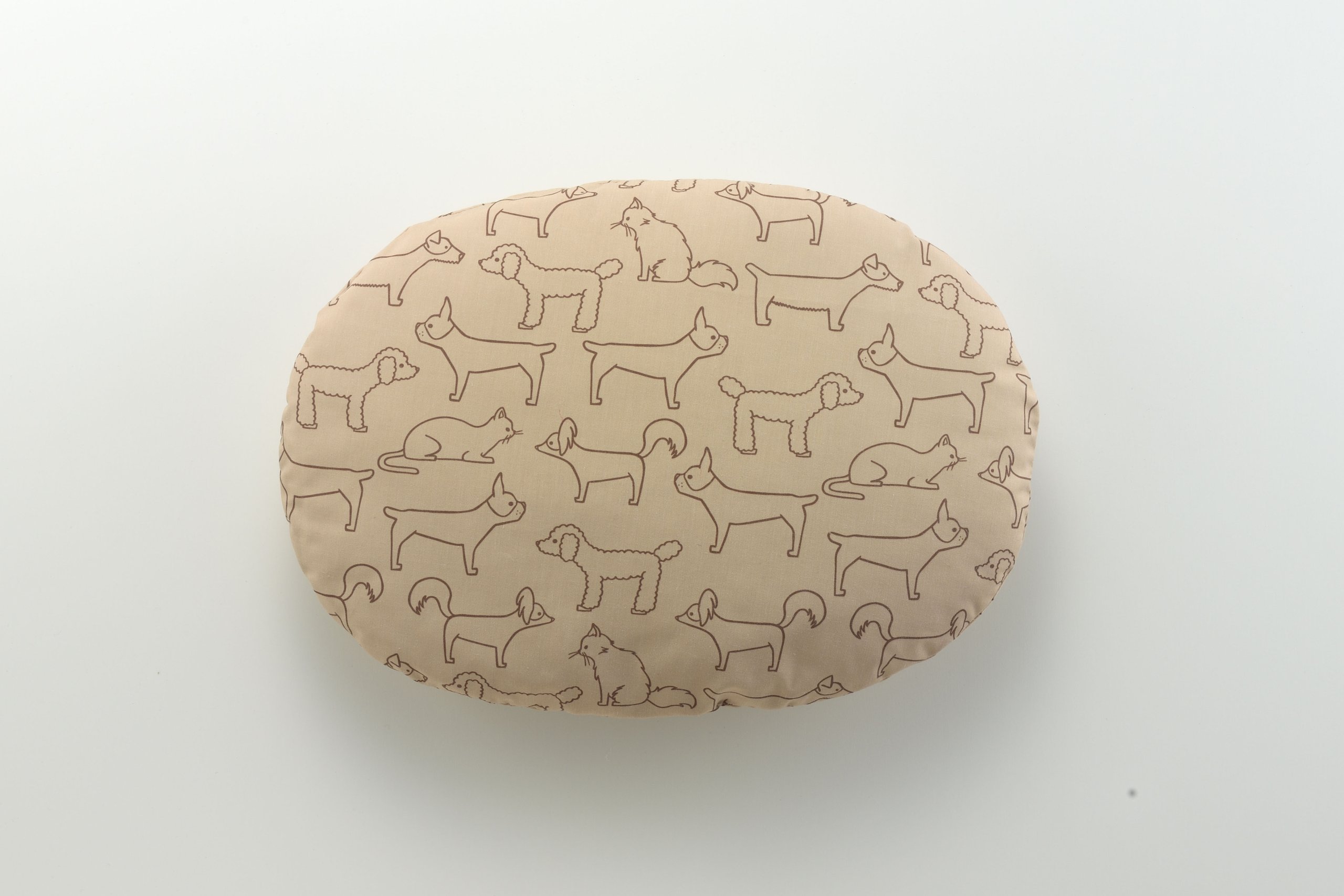 Richell Oval Pet Cushion Bed for Small Dogs & Cats - Soft & Comfortable Brown Pet Mat (Japan Import) - Perfect for Home, Crate & Travel Use