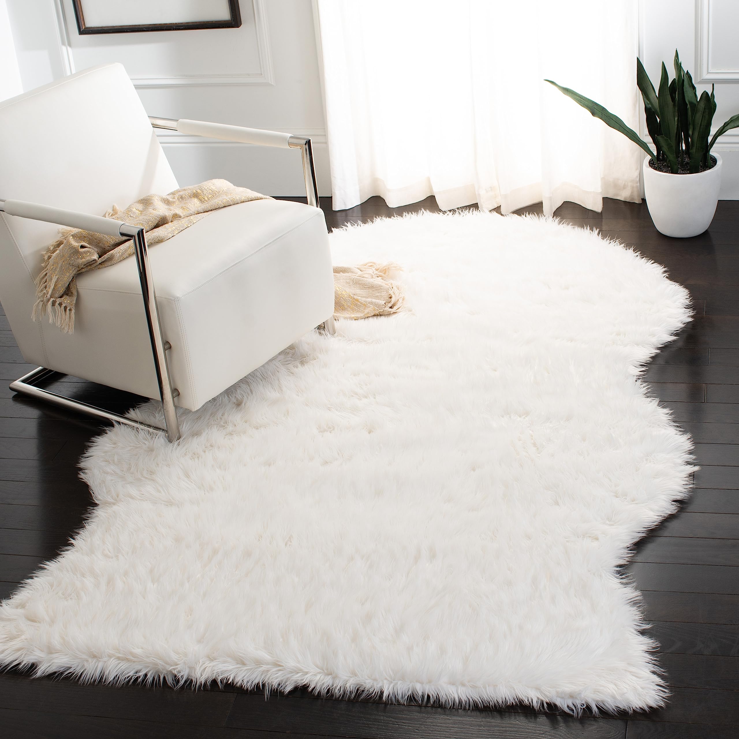 SAFAVIEH Faux Sheepskin Ivory Area Rug 5' x 7' - Ultra Soft 2.35-inch Thick Plush Rug for Living Room, Bedroom & Nursery | FSS115A Silken Glam Collection