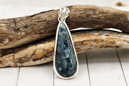 Natural Blue Kyanite Pendant Necklace - Healing Crystal Jewelry for Chakra Balancing & Spiritual Protection | Perfect for Meditation, Yoga & Energy Work