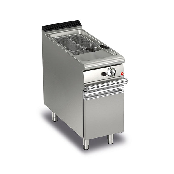 Baron 15L Single Basin Gas Deep Fryer with Piezo Ignition Q70FRI/G415 - Commercial Restaurant Kitchen Equipment for Frying Chicken, Fish, and French Fries
