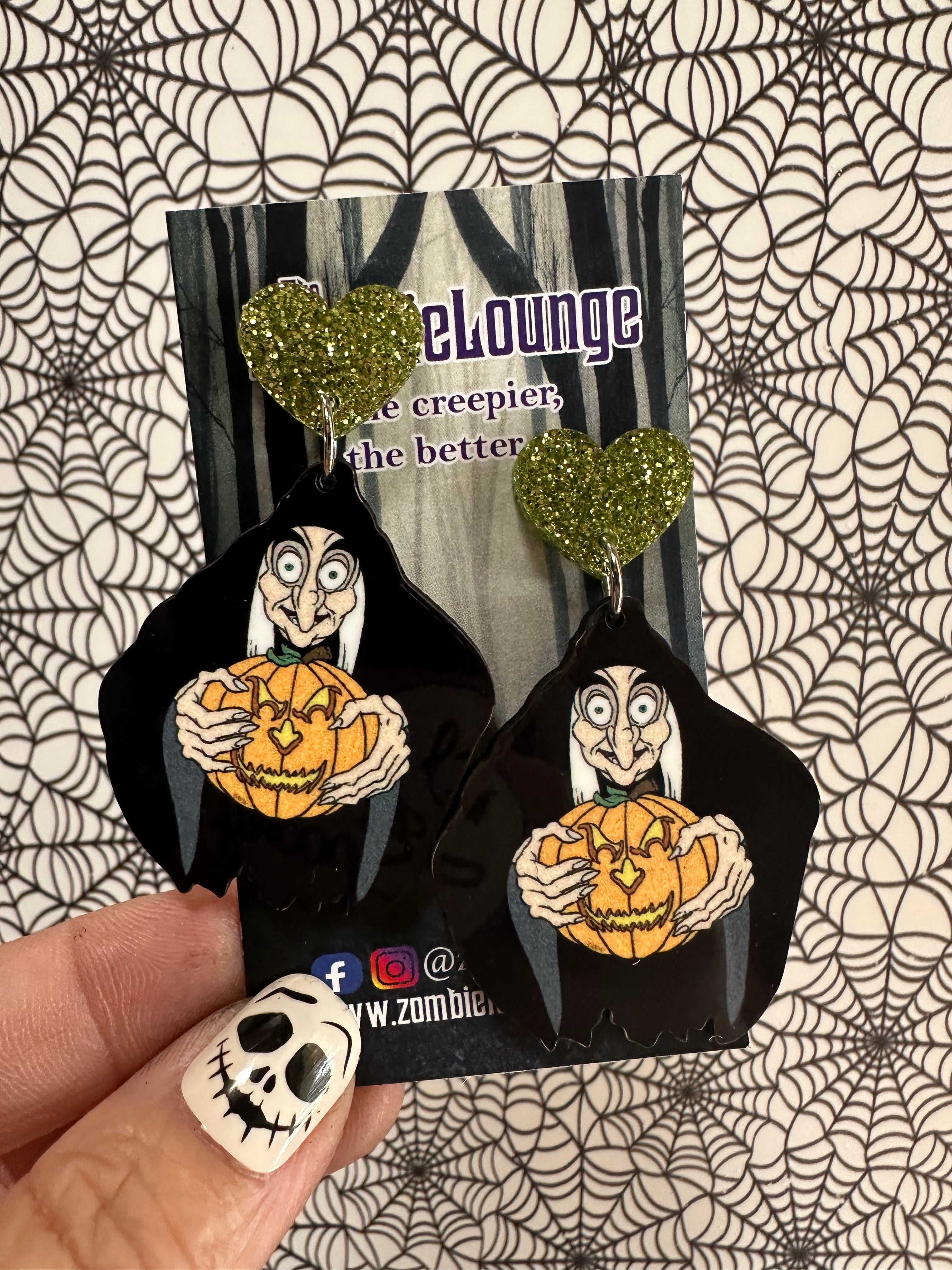 Spooky Evil Witch Earrings for Women - Gothic Halloween Jewelry for Costume Parties & Witchy Fashion Accessories