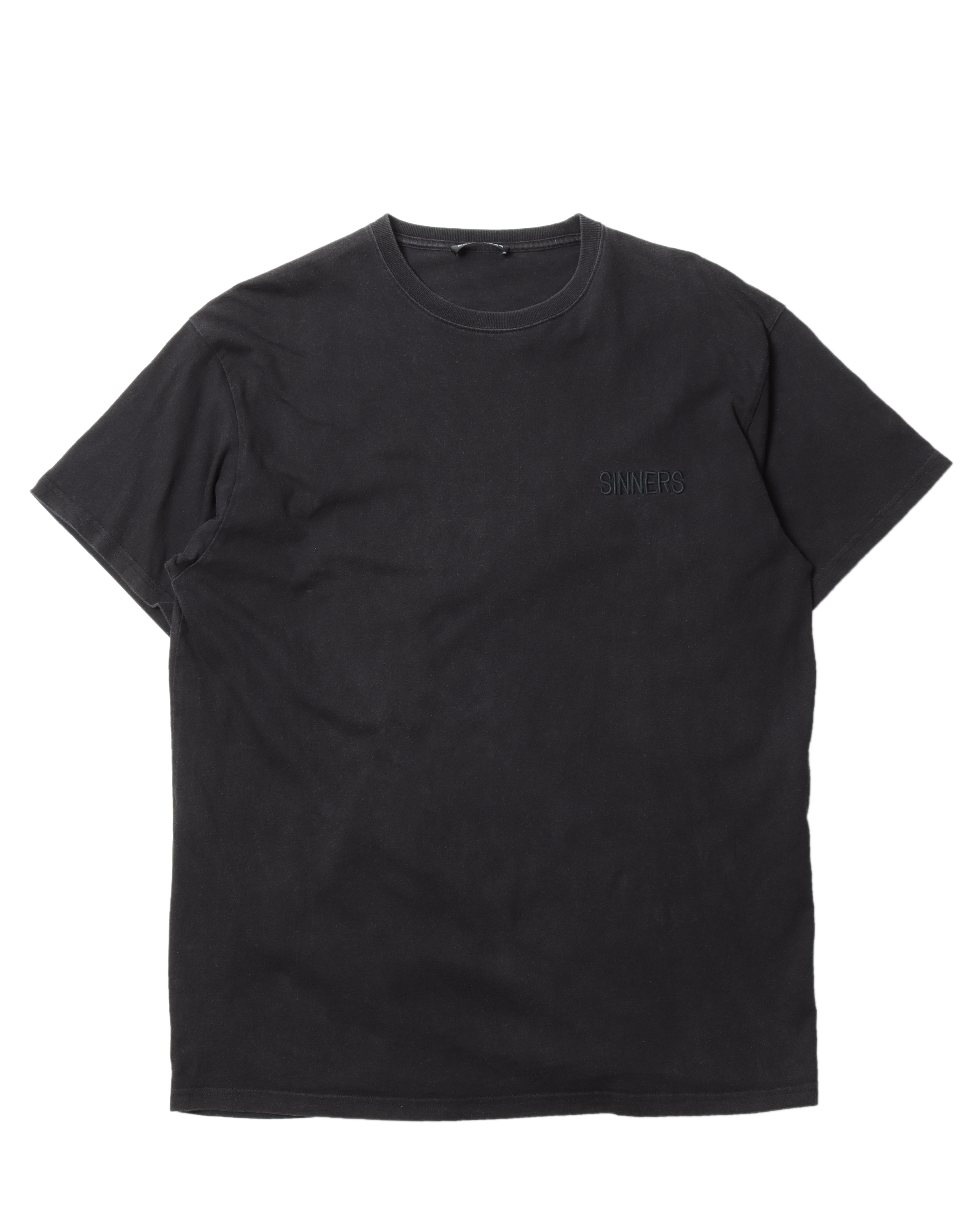 Stylish SINNERS Embroidered Graphic T-Shirt for Men & Women | Trendy Streetwear Fashion | Perfect for Casual Outfits, Concerts & Everyday Wear