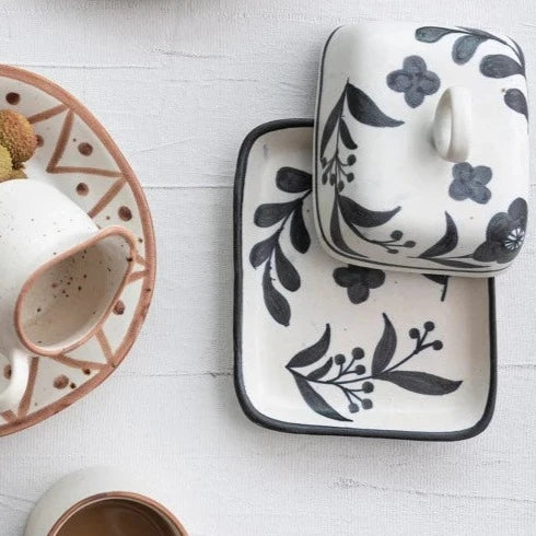 Hand Painted Black Floral Butter Dish with Lid - Elegant Ceramic Butter Keeper for Dining Table, Kitchen Decor & Gift Giving - Perfect for Breakfast, Brunch, and Tea Parties